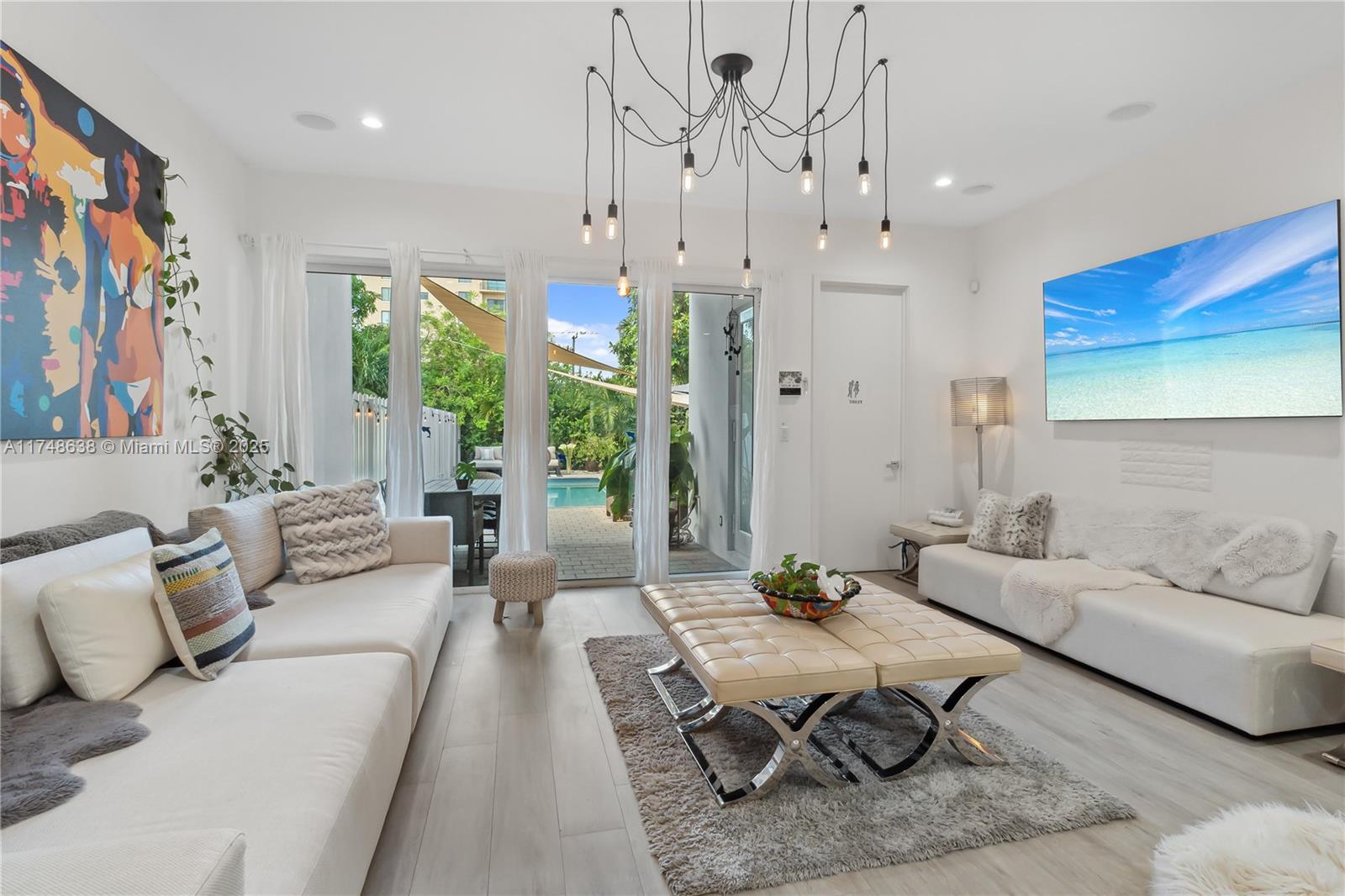 3575 SW 23rd St #3575 Miami, FL 33145