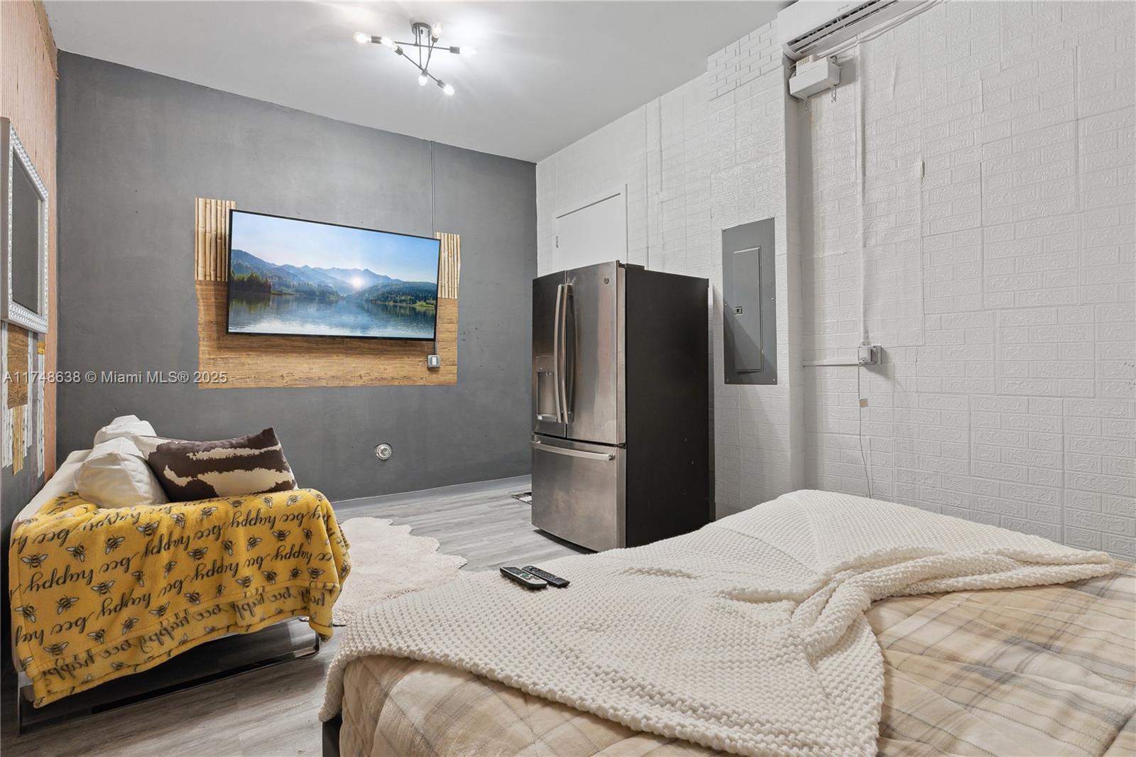 3575 SW 23rd St #3575 Miami, FL 33145