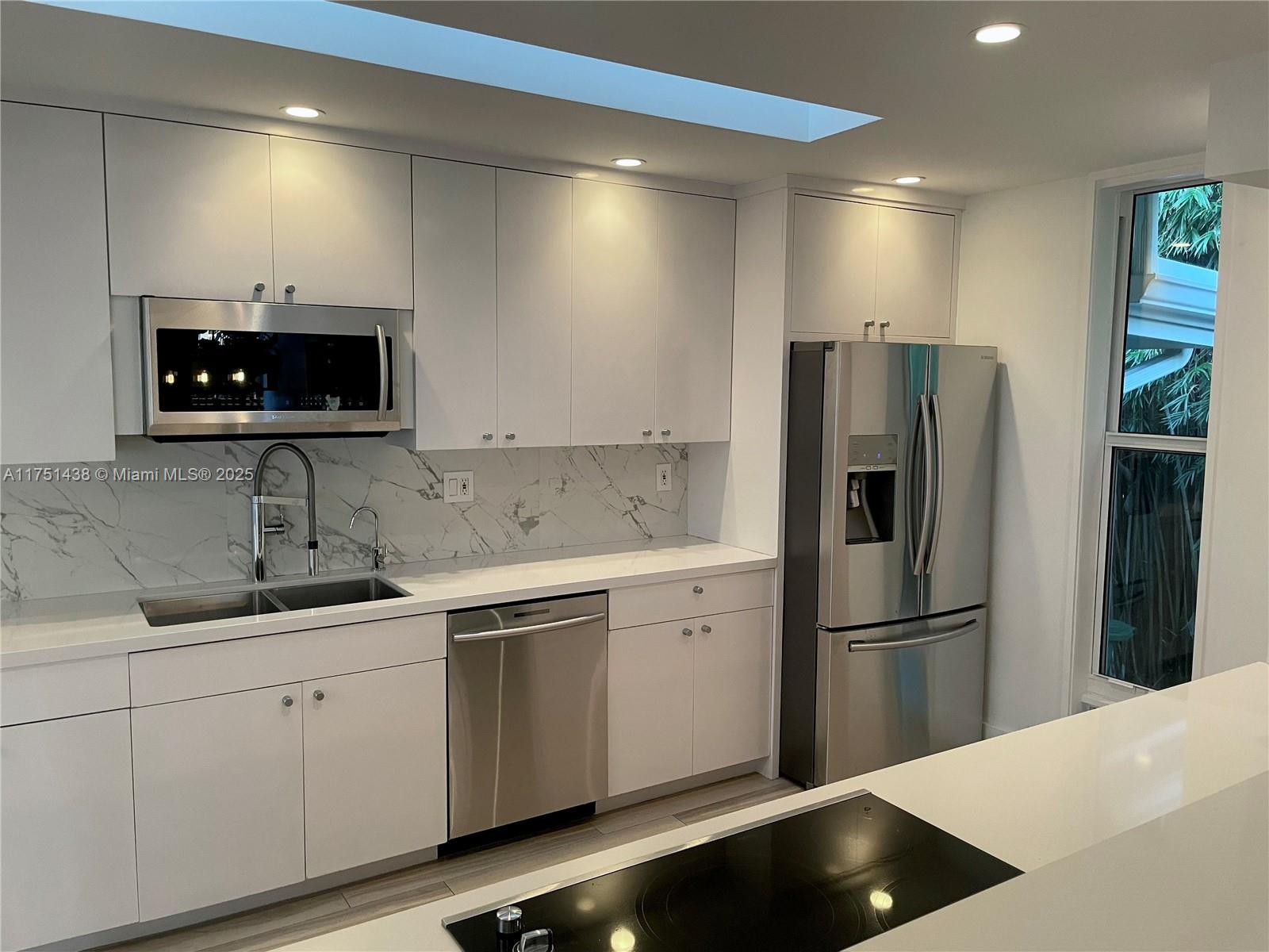 1701 SE 11th St Fort Lauderdale, FL 33316