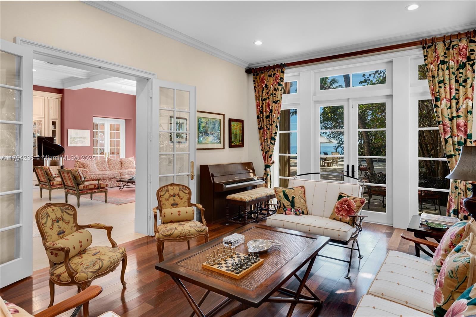 1091 Hillsboro Mile Hillsboro Beach, FL 33062