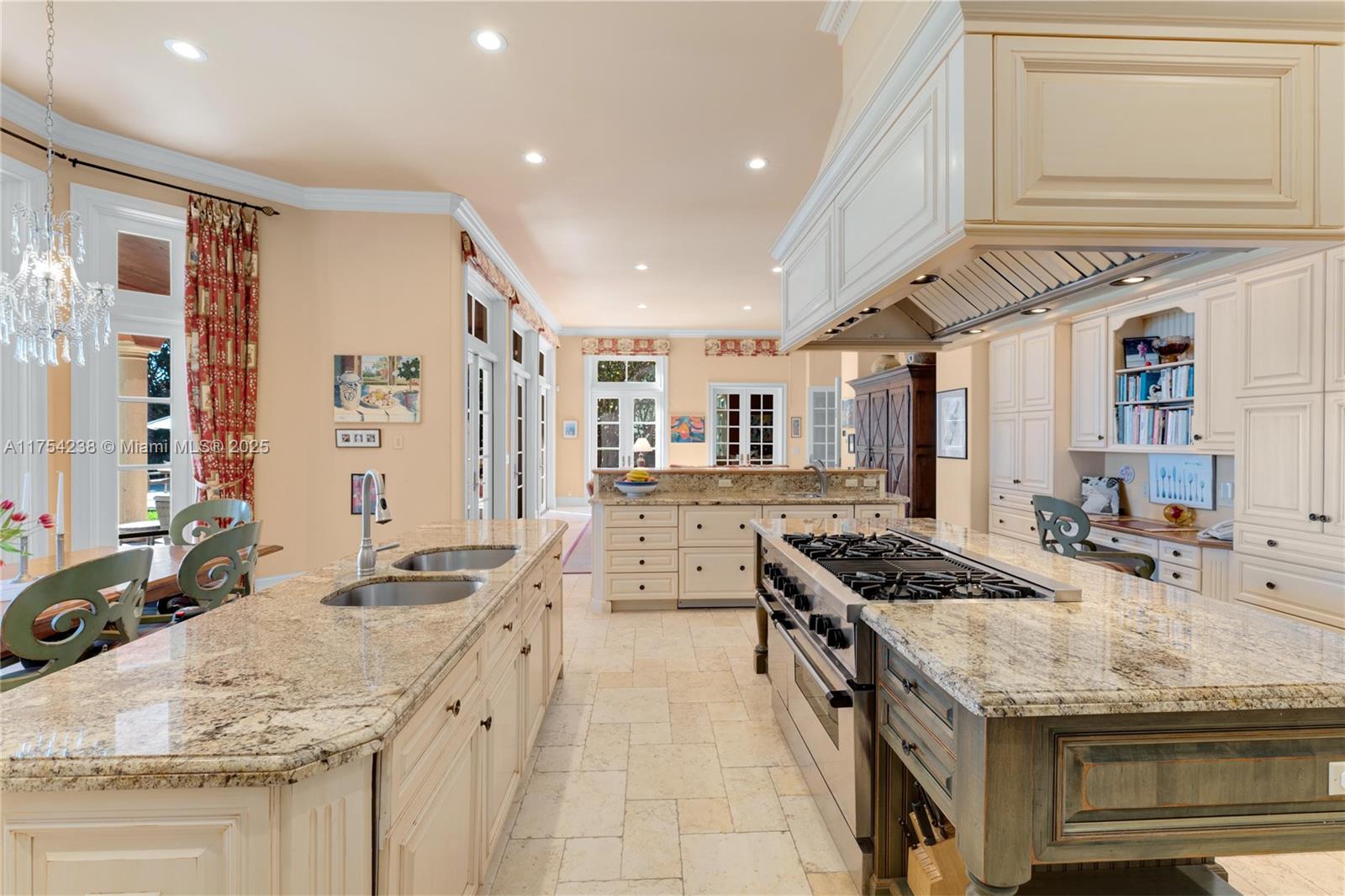 1091 Hillsboro Mile Hillsboro Beach, FL 33062