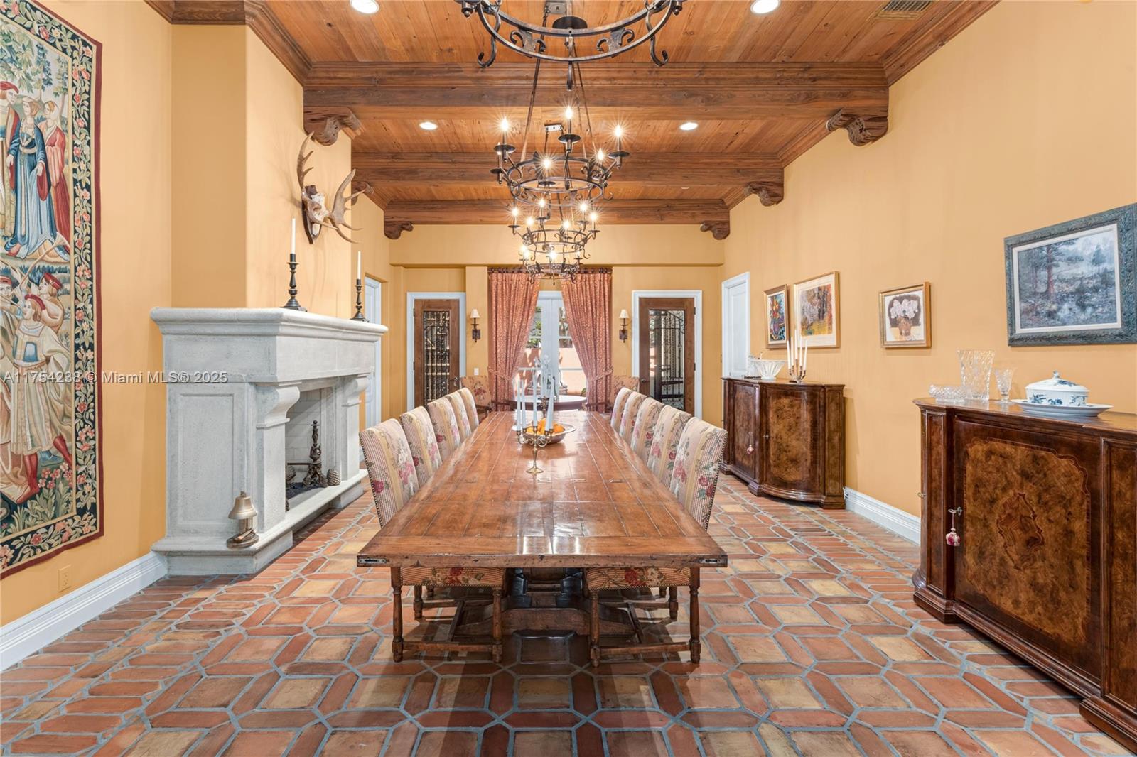 1091 Hillsboro Mile Hillsboro Beach, FL 33062