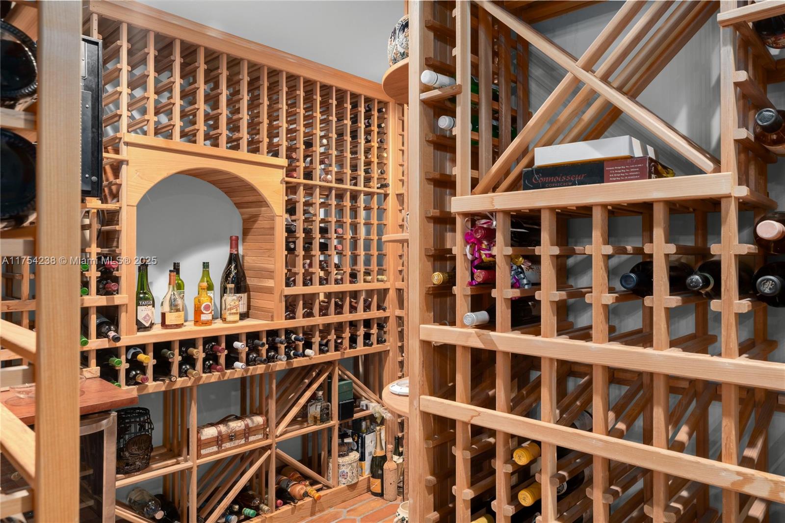 1091 Hillsboro Mile Hillsboro Beach, FL 33062