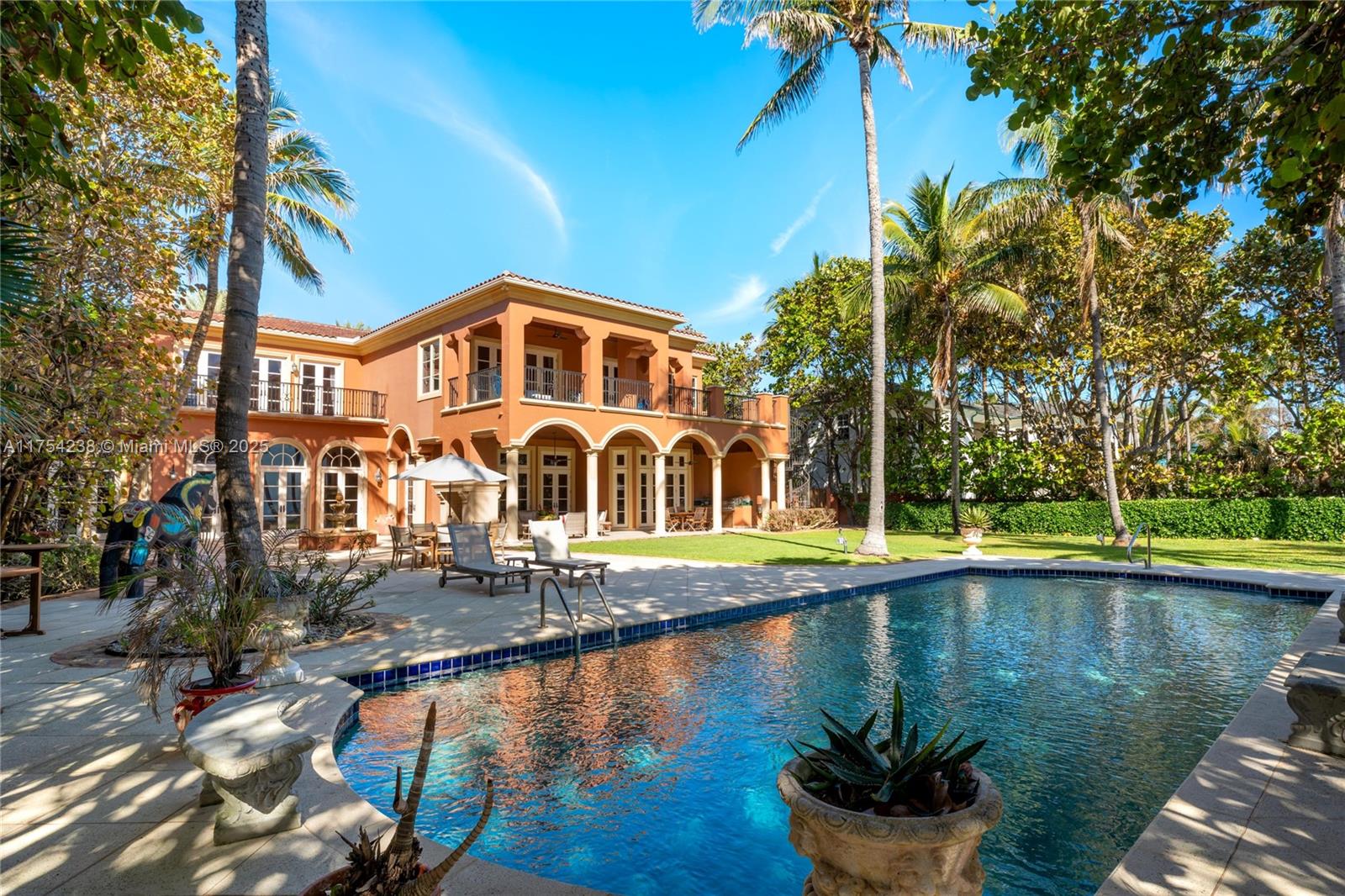 1091 Hillsboro Mile Hillsboro Beach, FL 33062