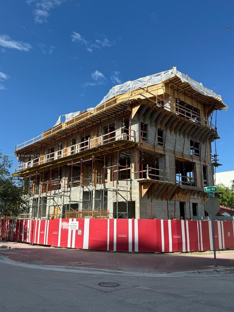 1425 Bay Rd,Miami Beach, FL 33139