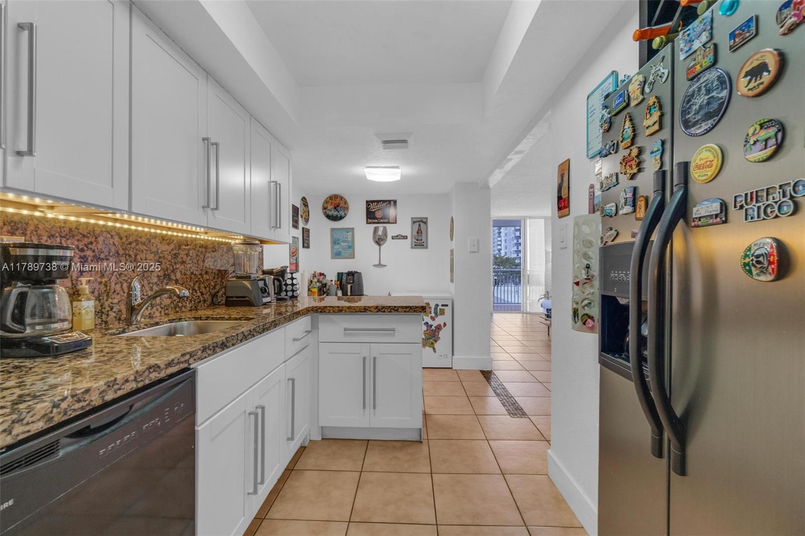 18011 Biscayne Blvd #302,Aventura, FL 33160