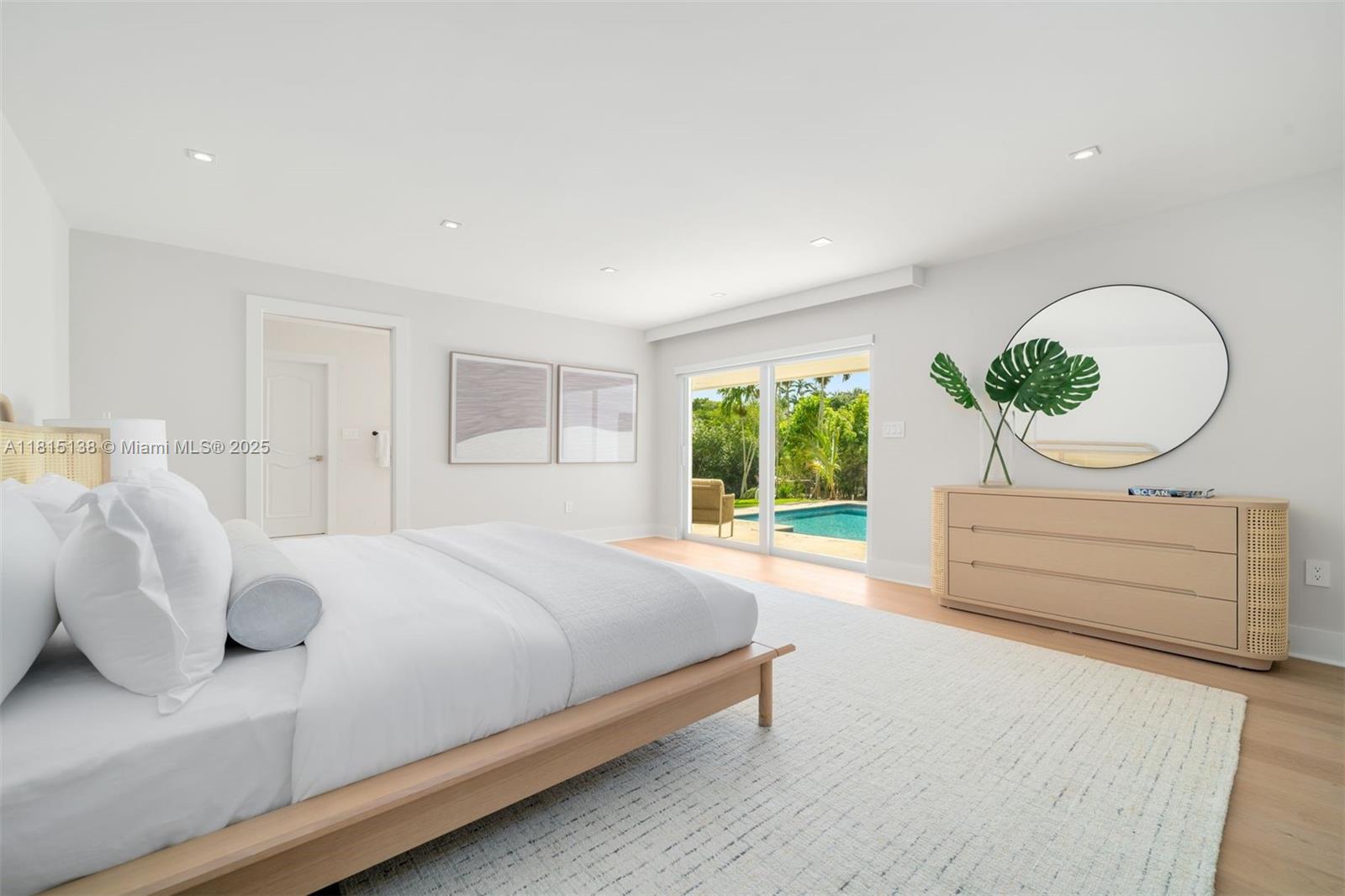 7155 Los Pinos Blvd Coral Gables, FL 33143