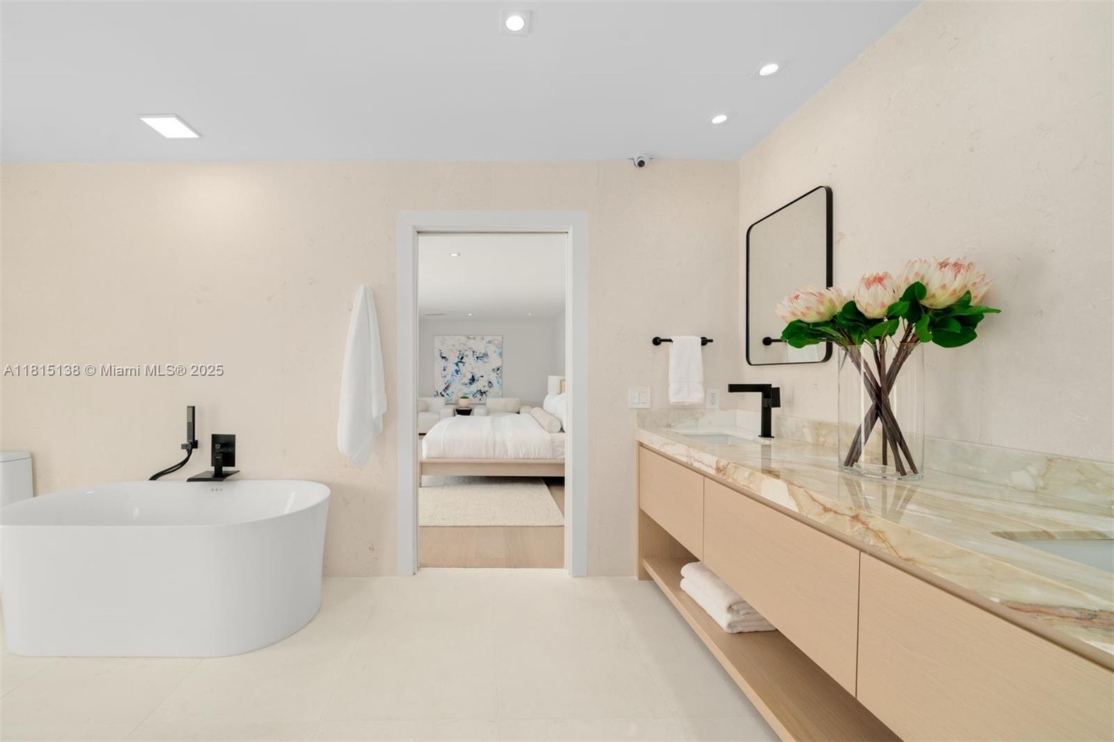 7155 Los Pinos Blvd Coral Gables, FL 33143