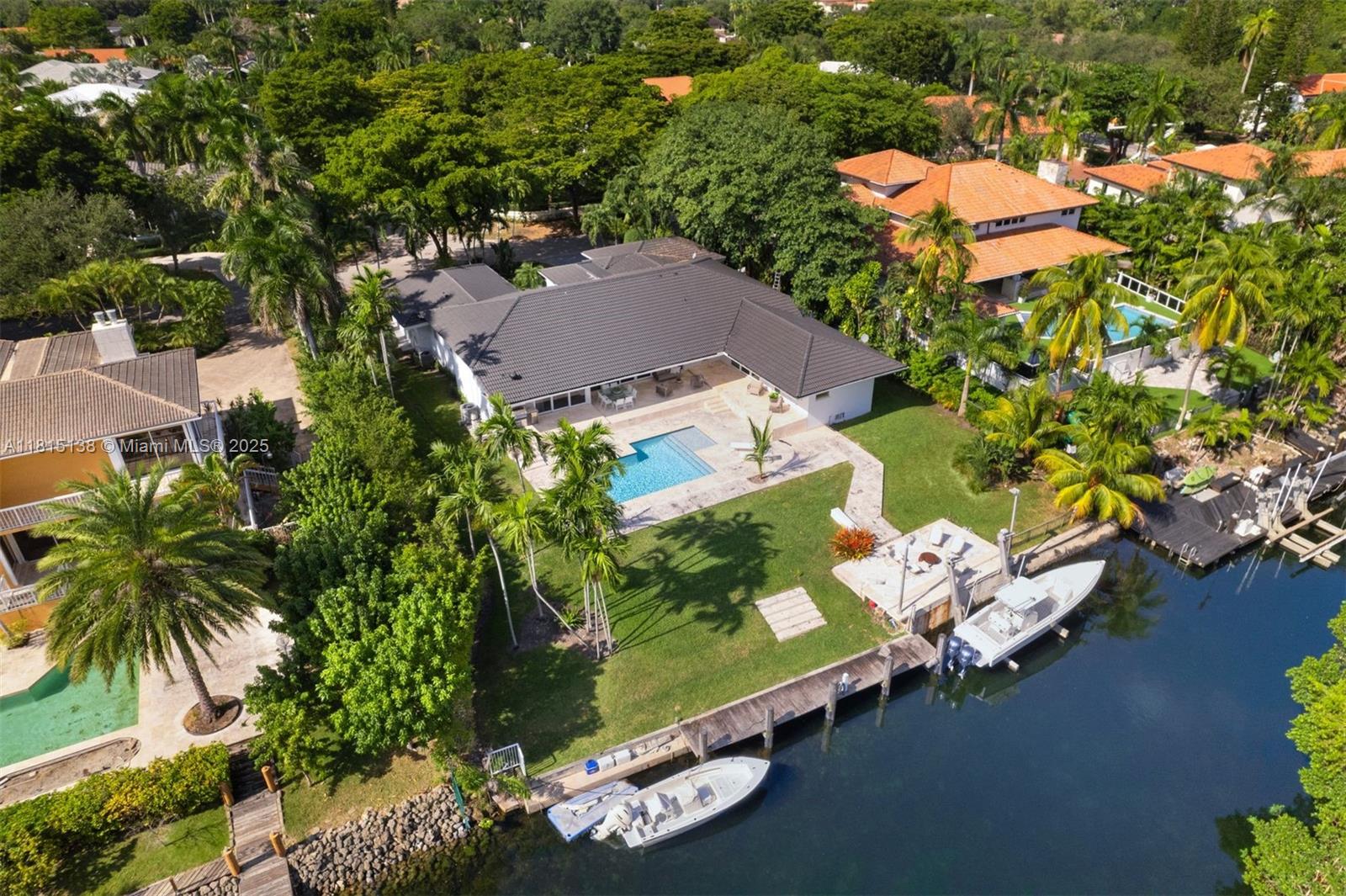 7155 Los Pinos Blvd Coral Gables, FL 33143