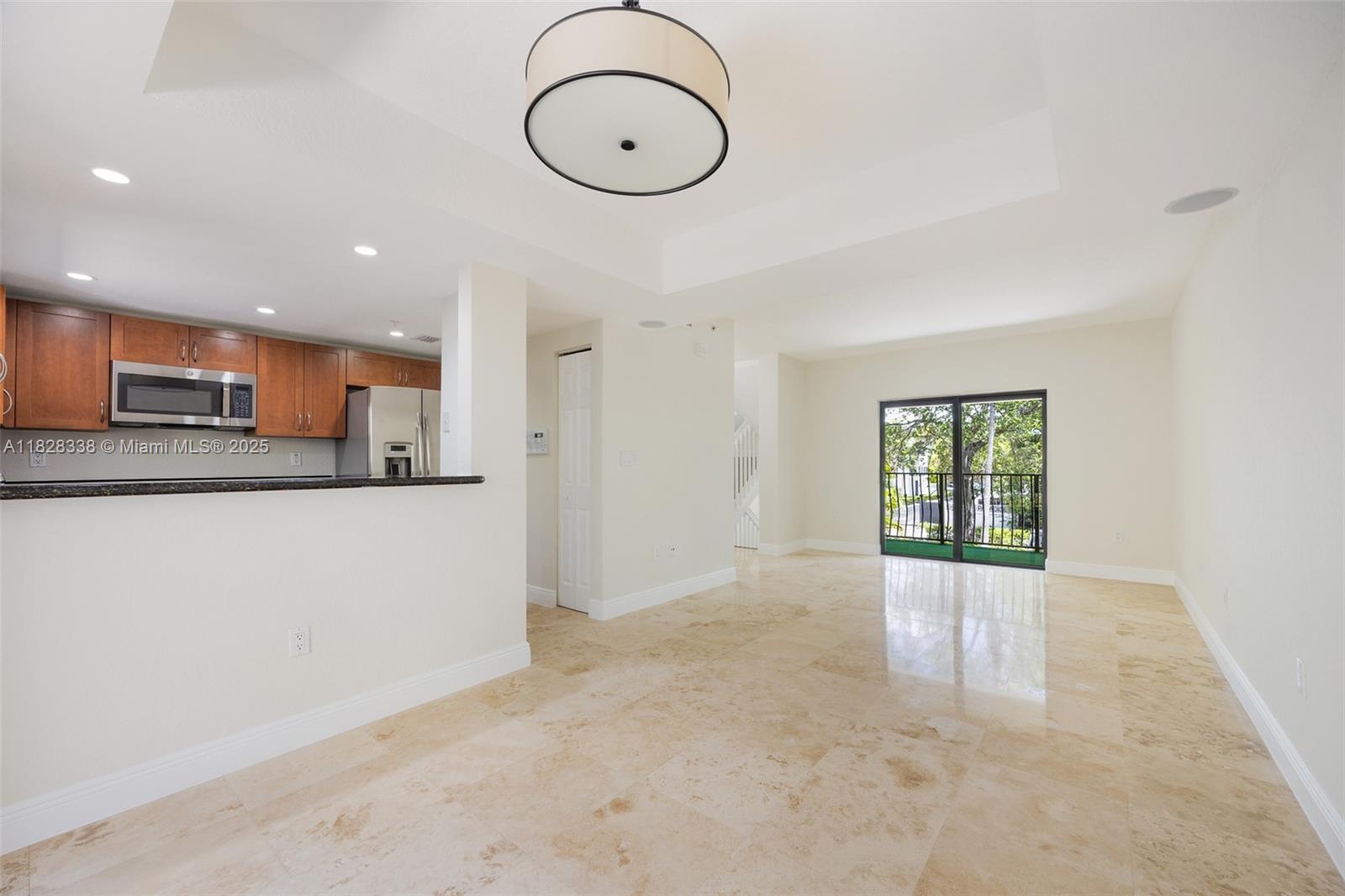 3204 Bird Ave #108 Coconut Grove, FL 33133