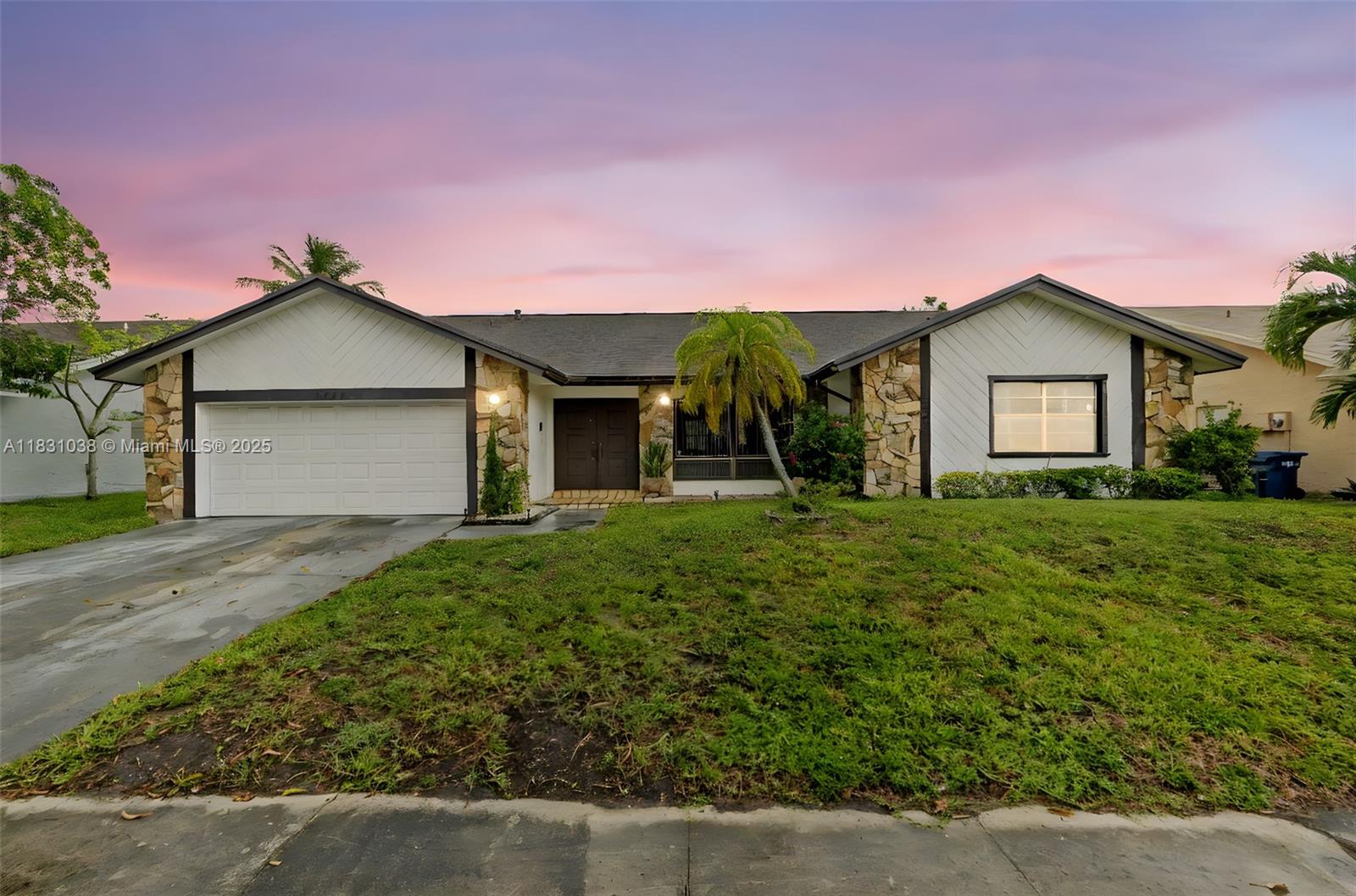 6740 NW 45th St