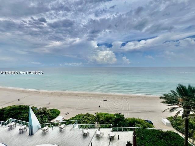 17121 Collins Ave #1003