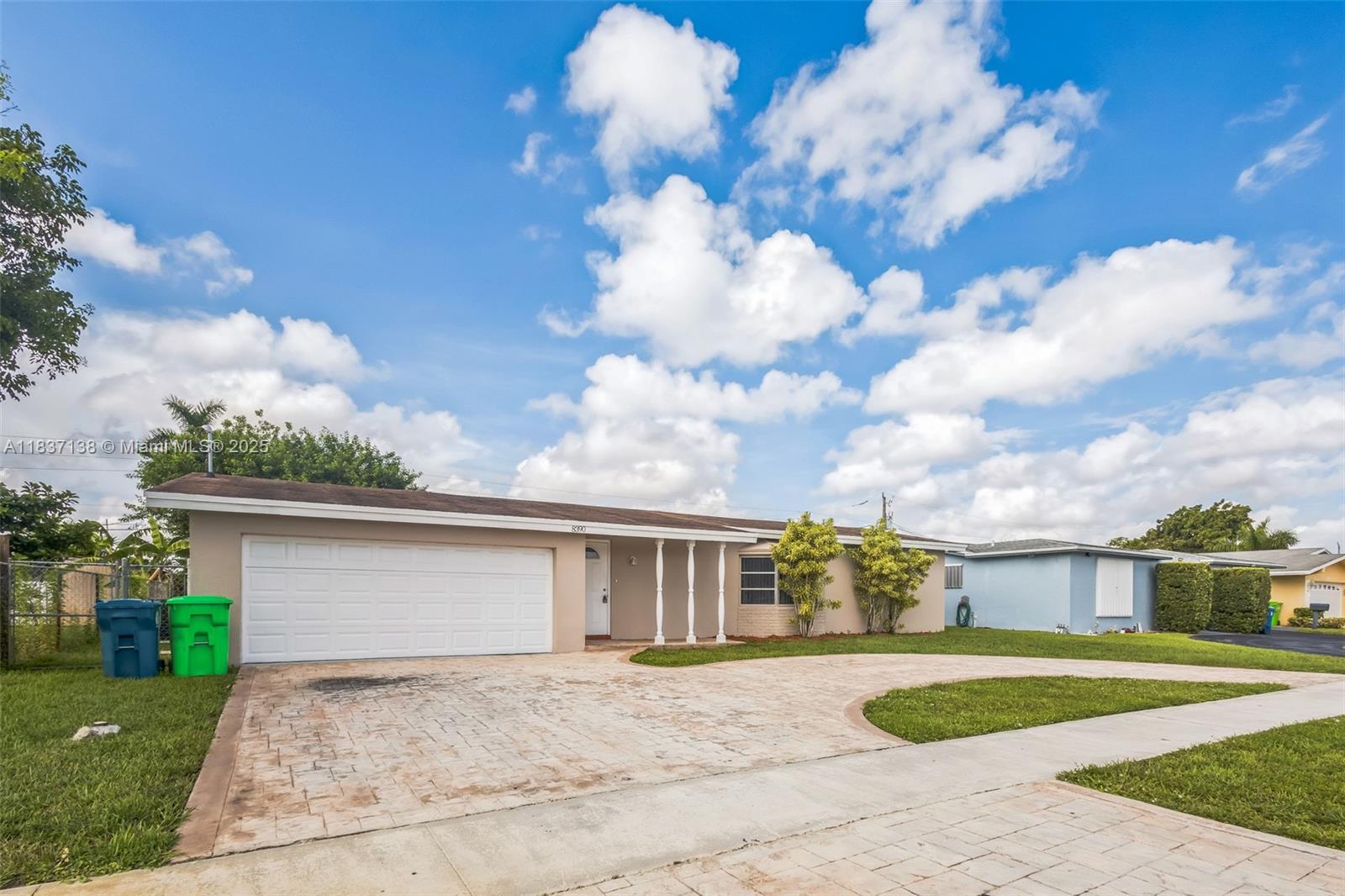 8390 NW 24th St