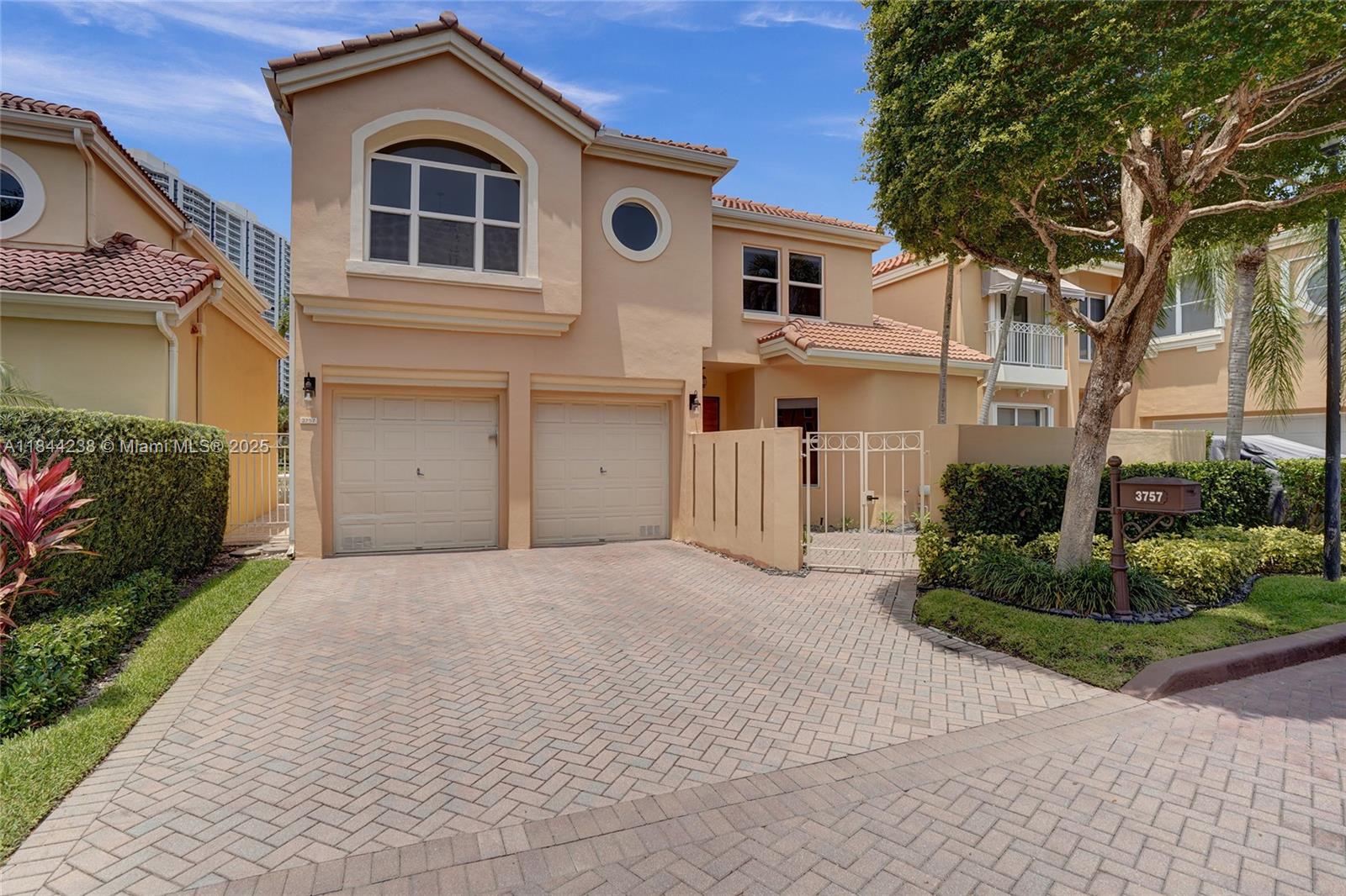 3757 Ne 208th Ter Aventura, FL 33180