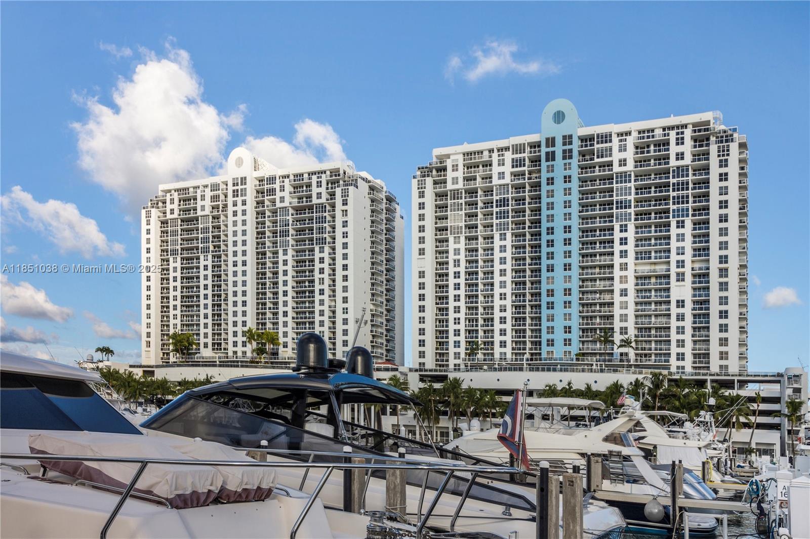 1800 Sunset Harbour Dr #2105