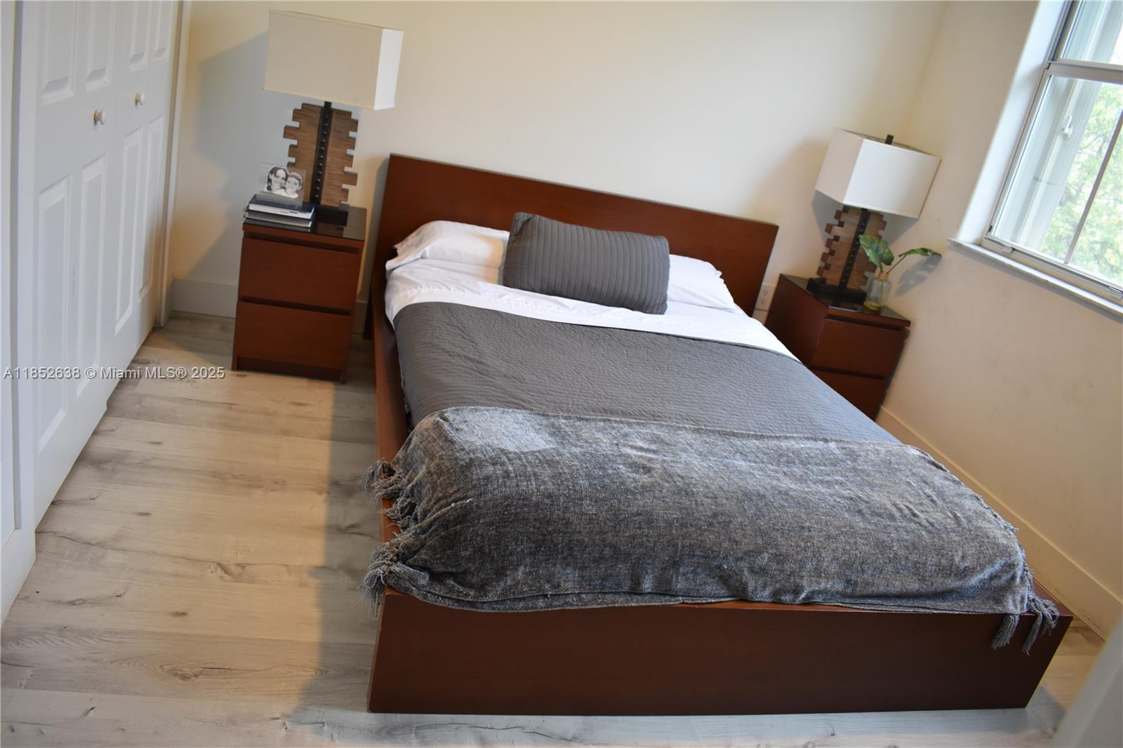 5189 NW 108th Path Doral, FL 33178