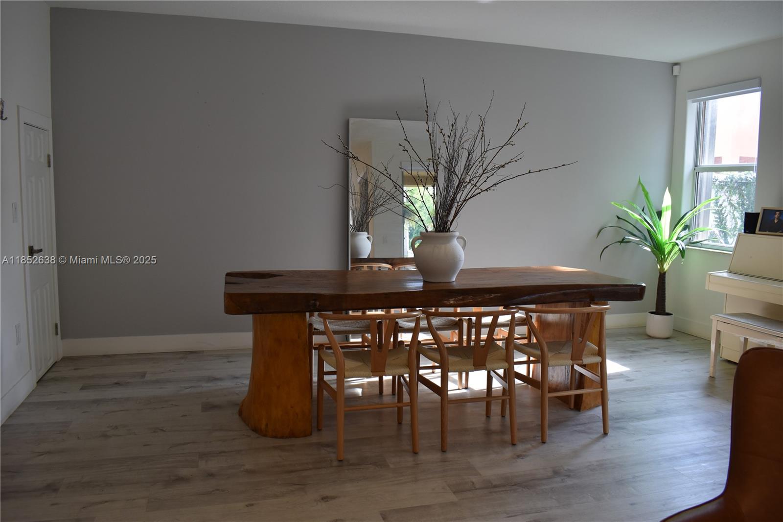 5189 NW 108th Path Doral, FL 33178