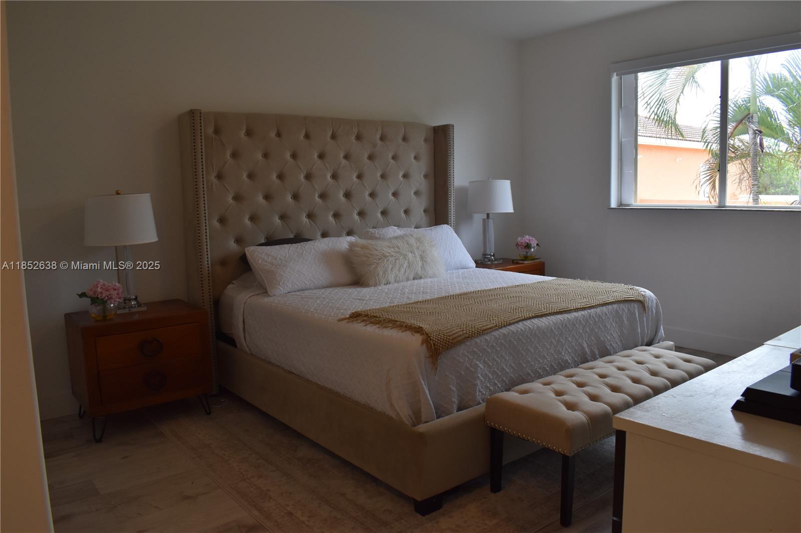 5189 NW 108th Path Doral, FL 33178