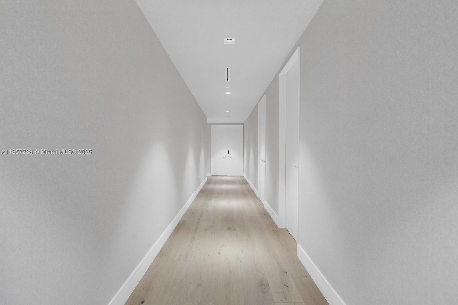 image One Thousand Museum Condo18