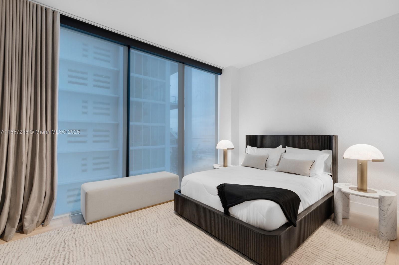image One Thousand Museum Condo21