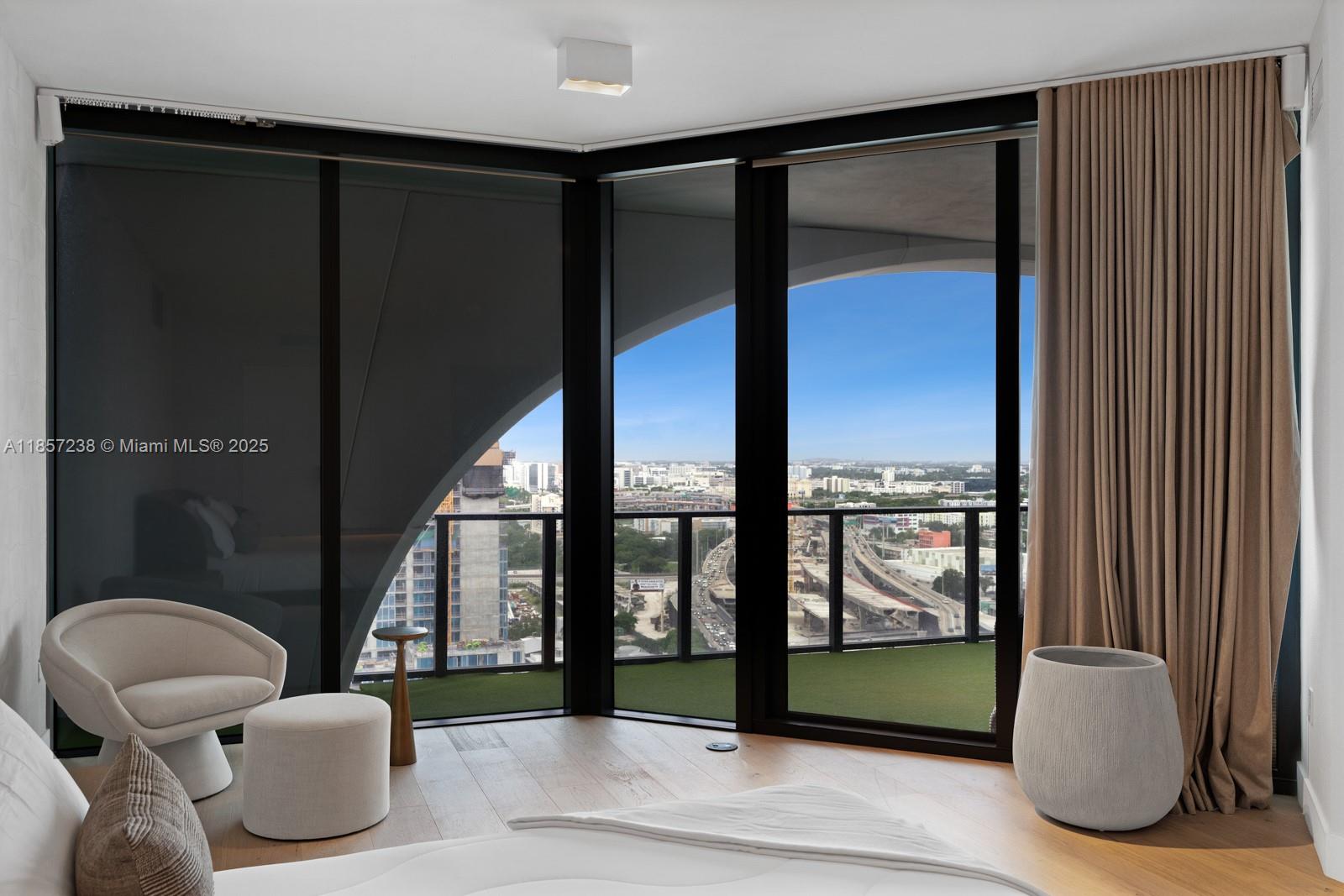 image One Thousand Museum Condo30