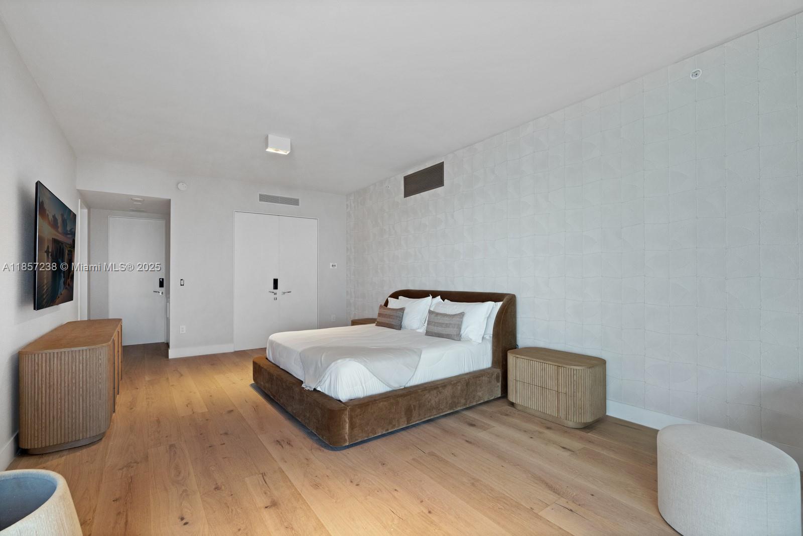 image One Thousand Museum Condo31