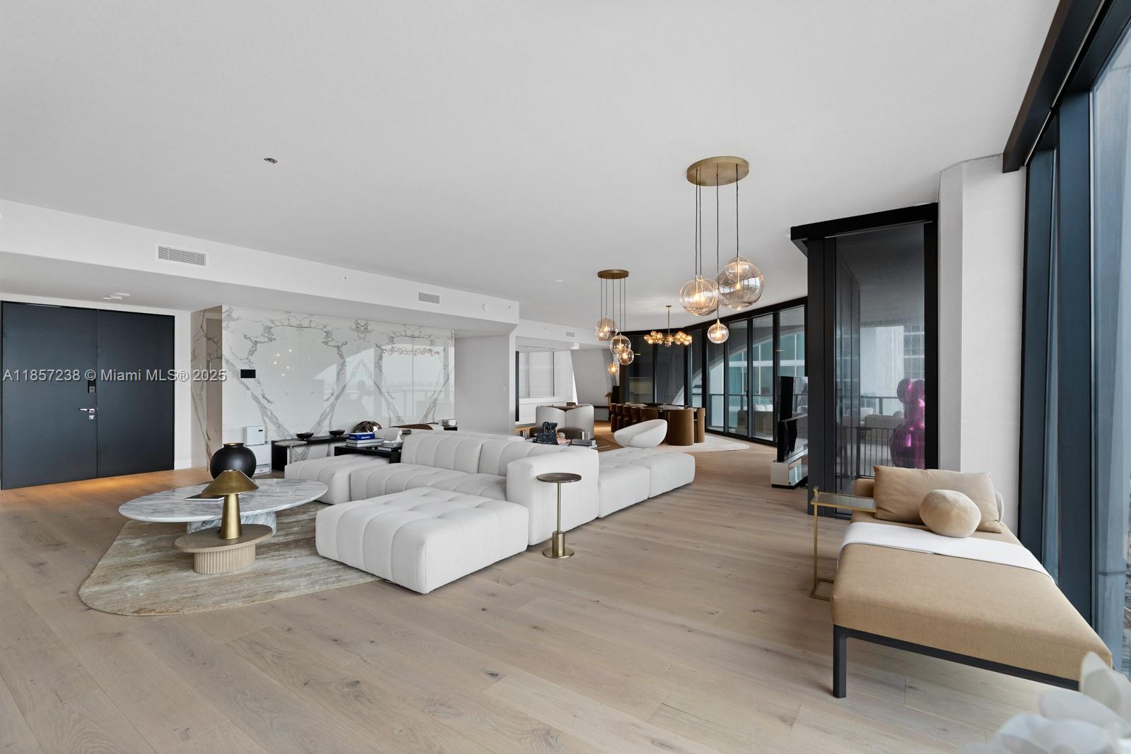image One Thousand Museum Condo3