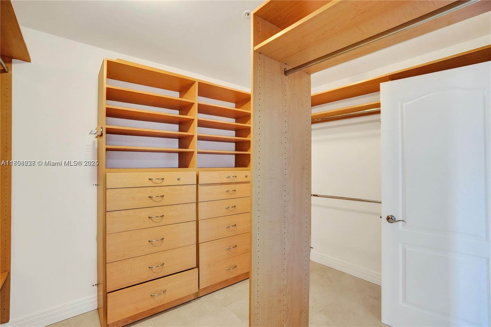 1415 Sunset Harbour Dr #202 Miami Beach, FL 33139