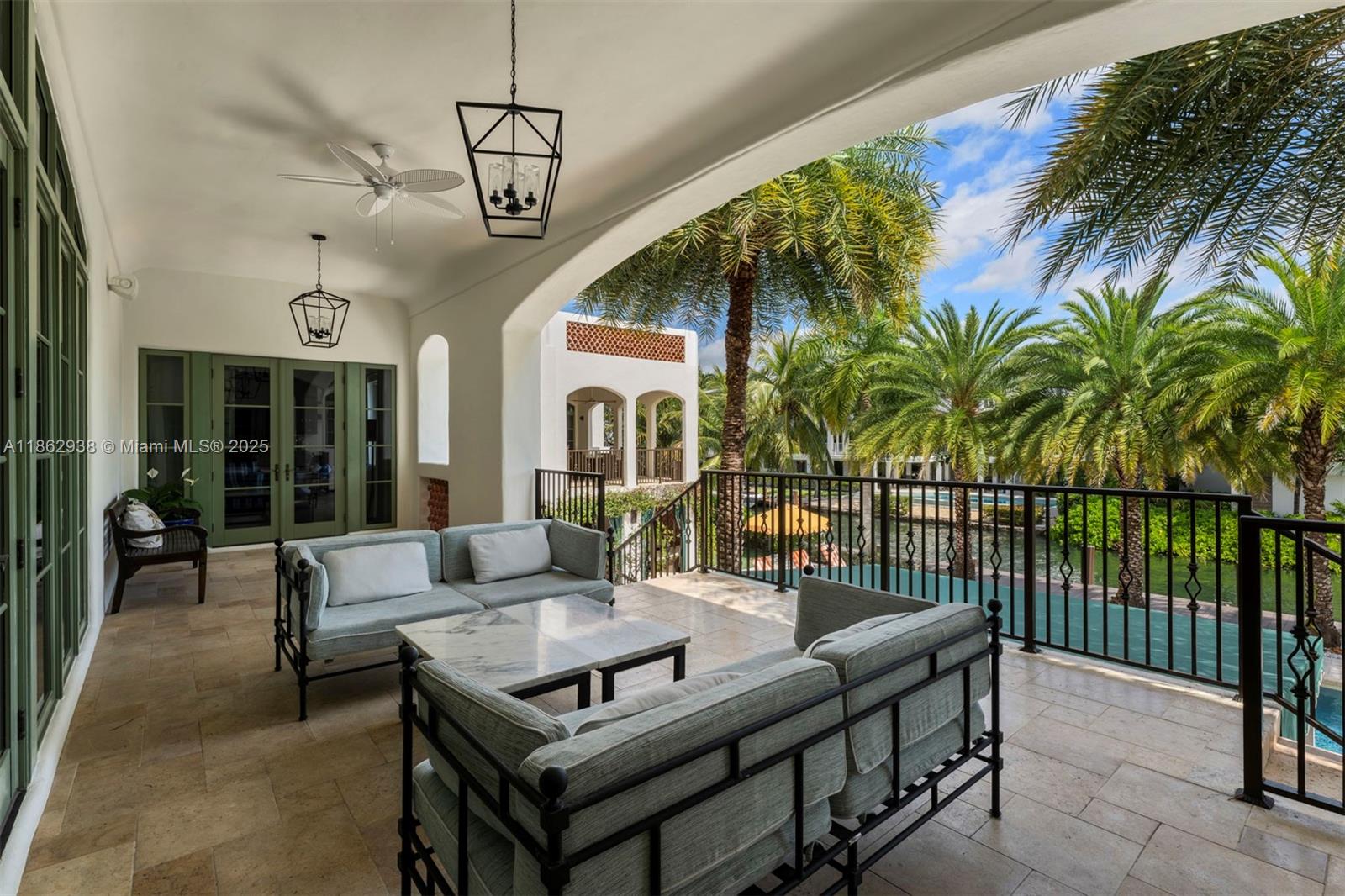 3305 S Moorings Way Miami, FL 33133 3305 S Moorings Way Miami, FL 33133