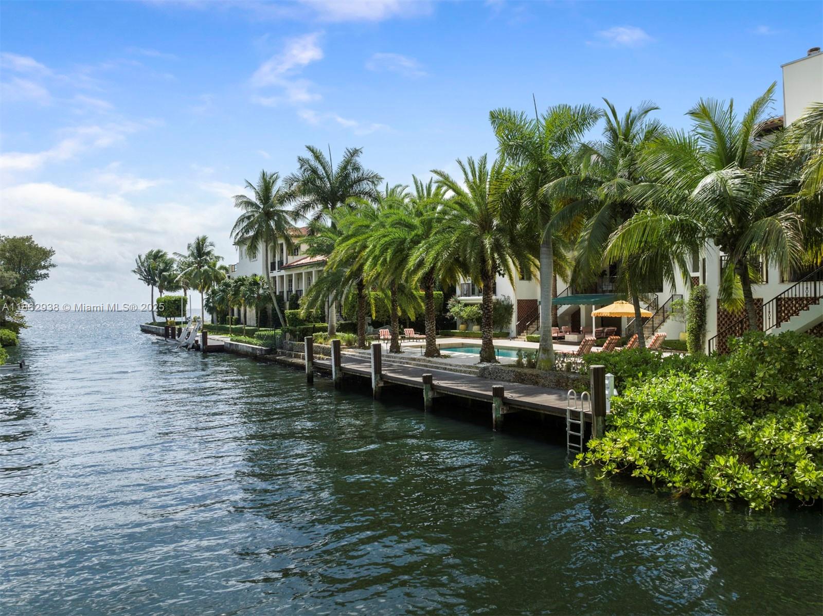 3305 S Moorings Way Miami, FL 33133 3305 S Moorings Way Miami, FL 33133