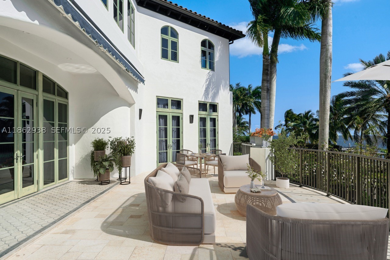 3305 S Moorings Way Miami, FL 33133