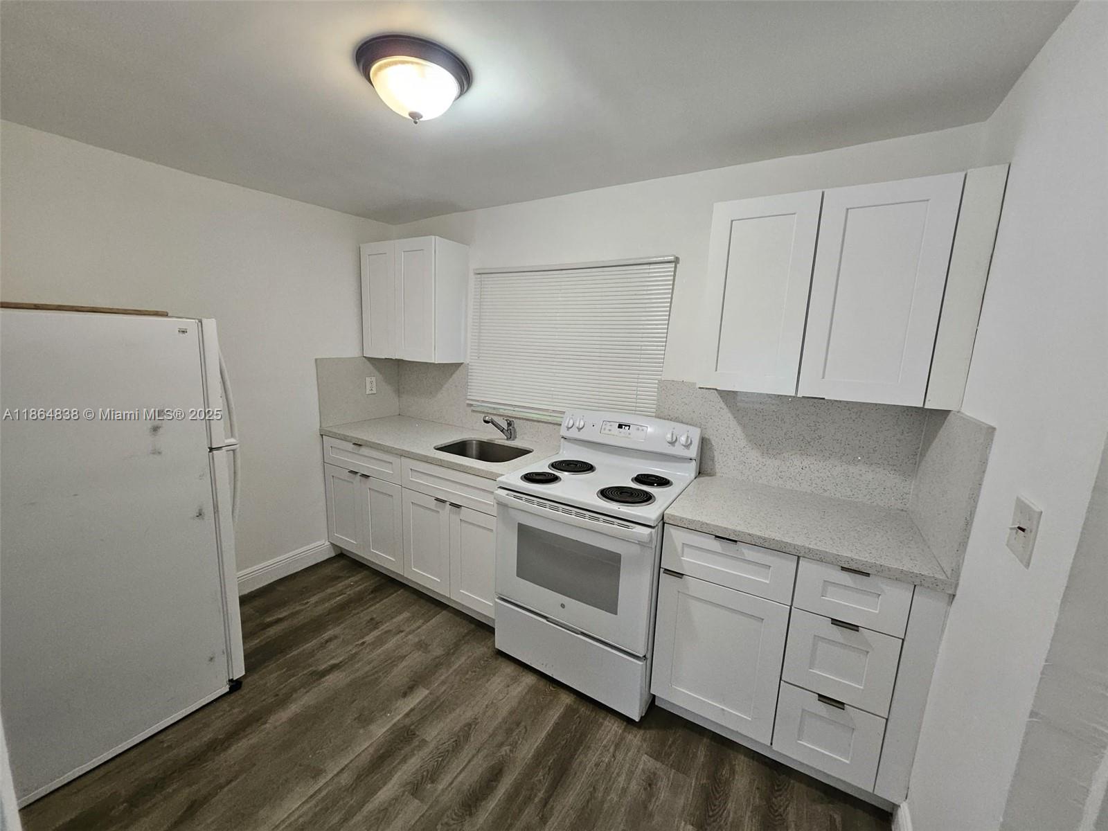 1924 SW 9th St Miami, FL 33135