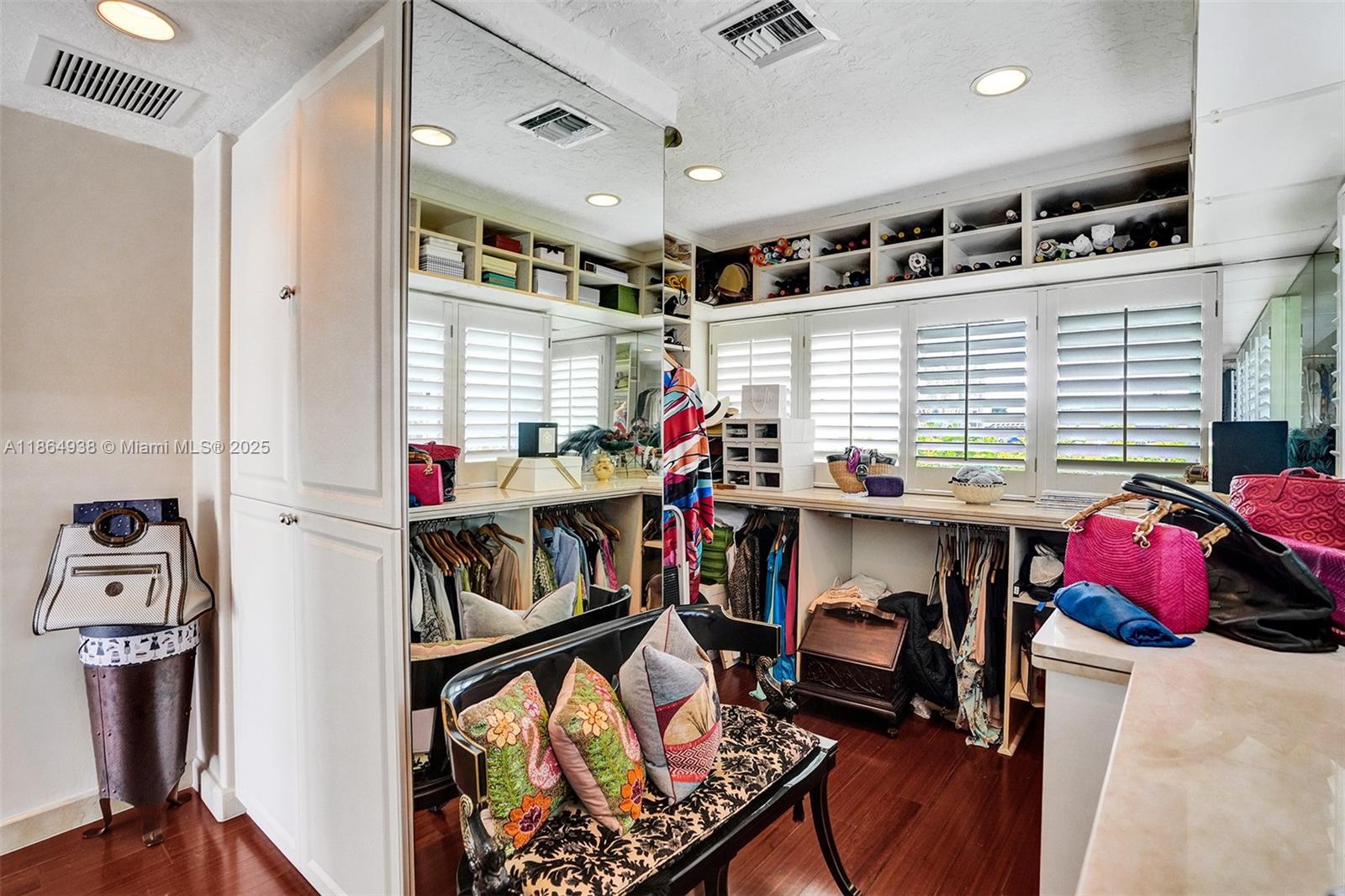 12840 Hickory Rd North Miami, FL 33181