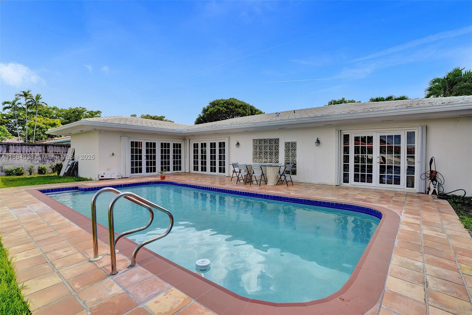 12840 Hickory Rd North Miami, FL 33181