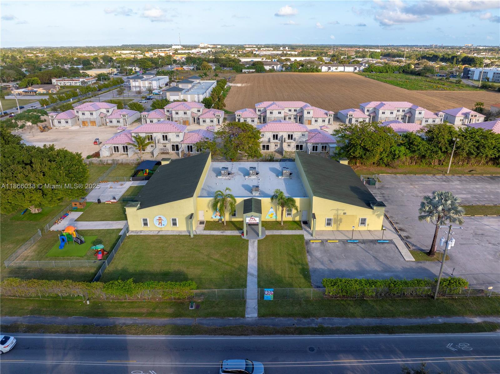 1200 NE 8th St Homestead, FL 33033