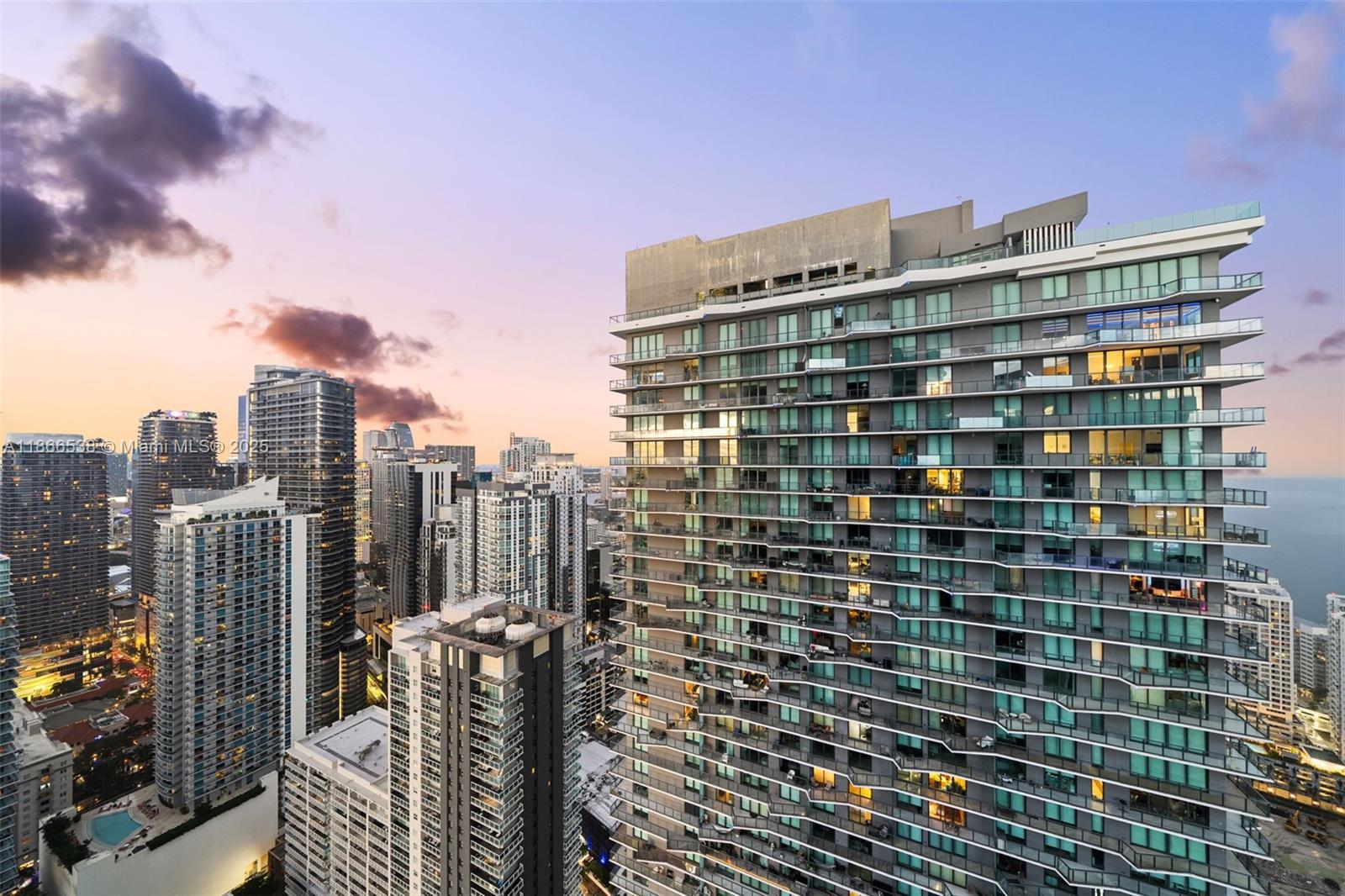 image INFINITY AT BRICKELL20