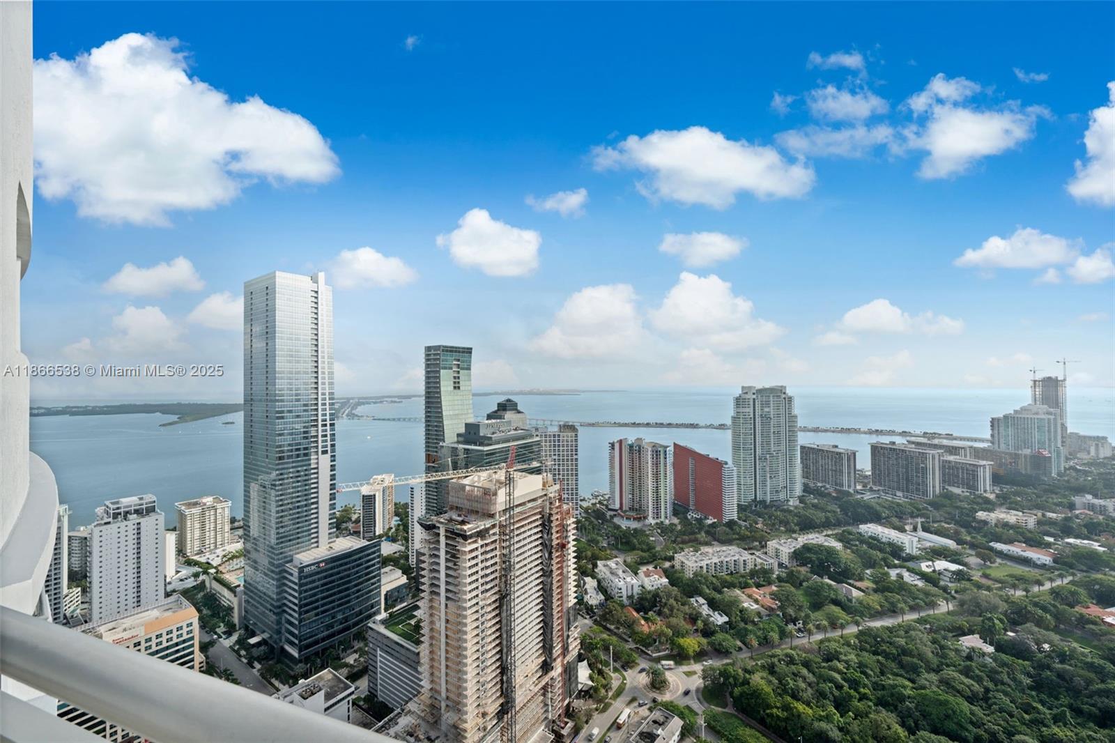 image INFINITY AT BRICKELL25