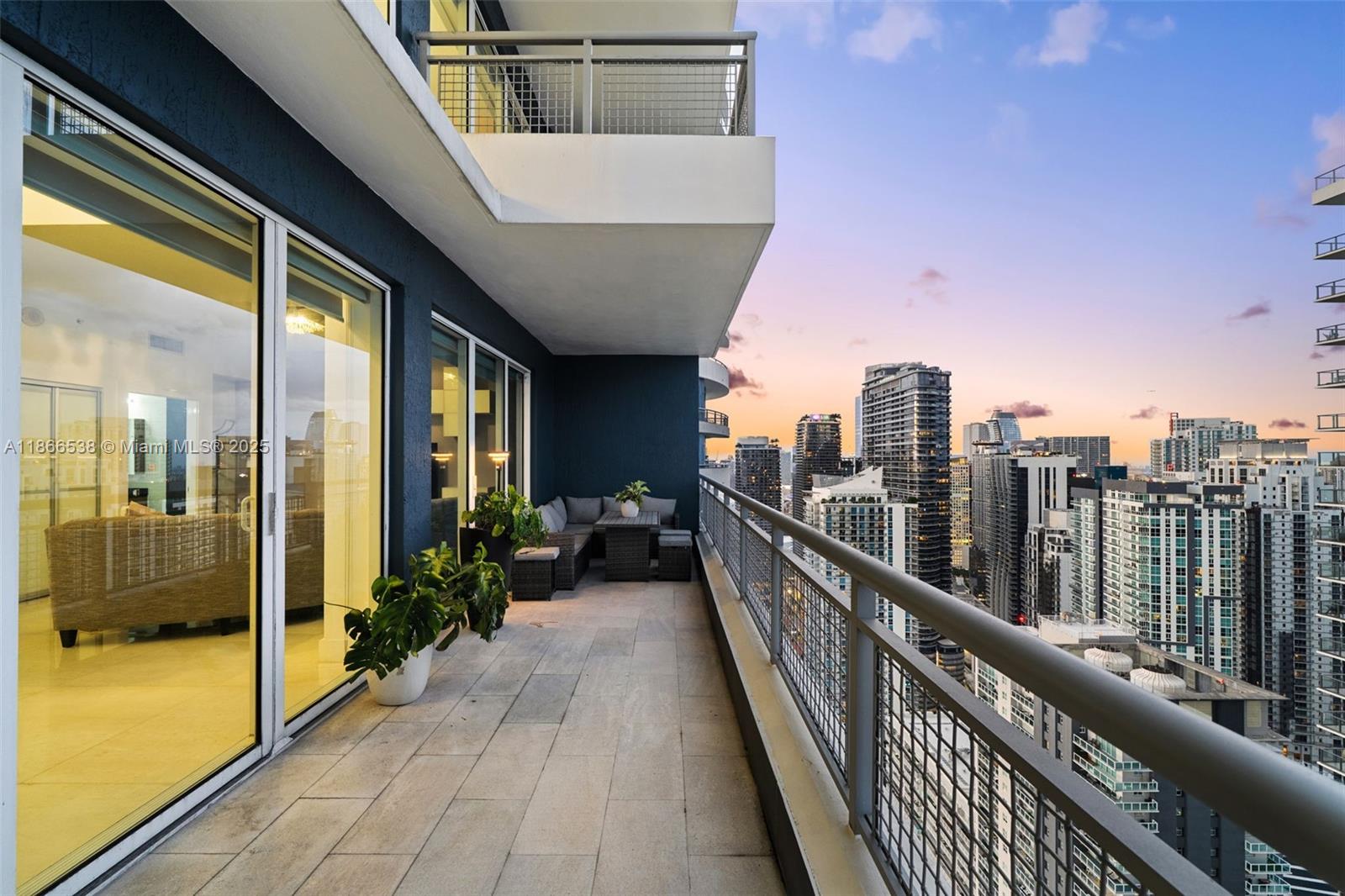 image INFINITY AT BRICKELL6