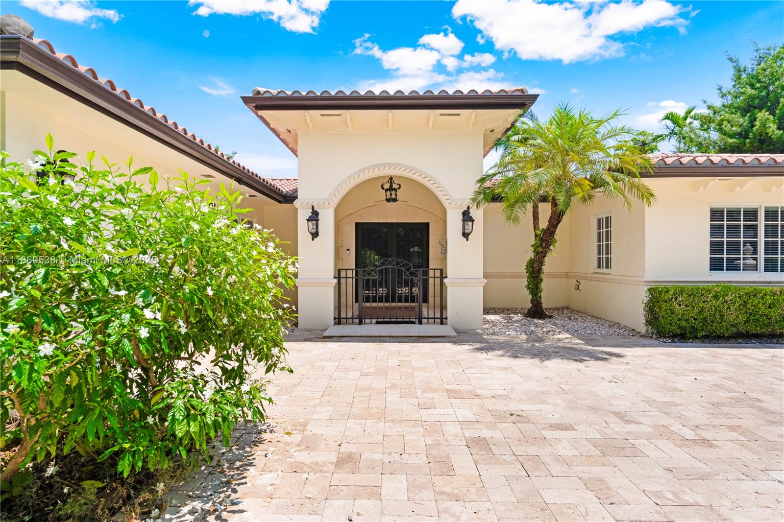 4001 Santa Maria St Coral Gables, FL 33146