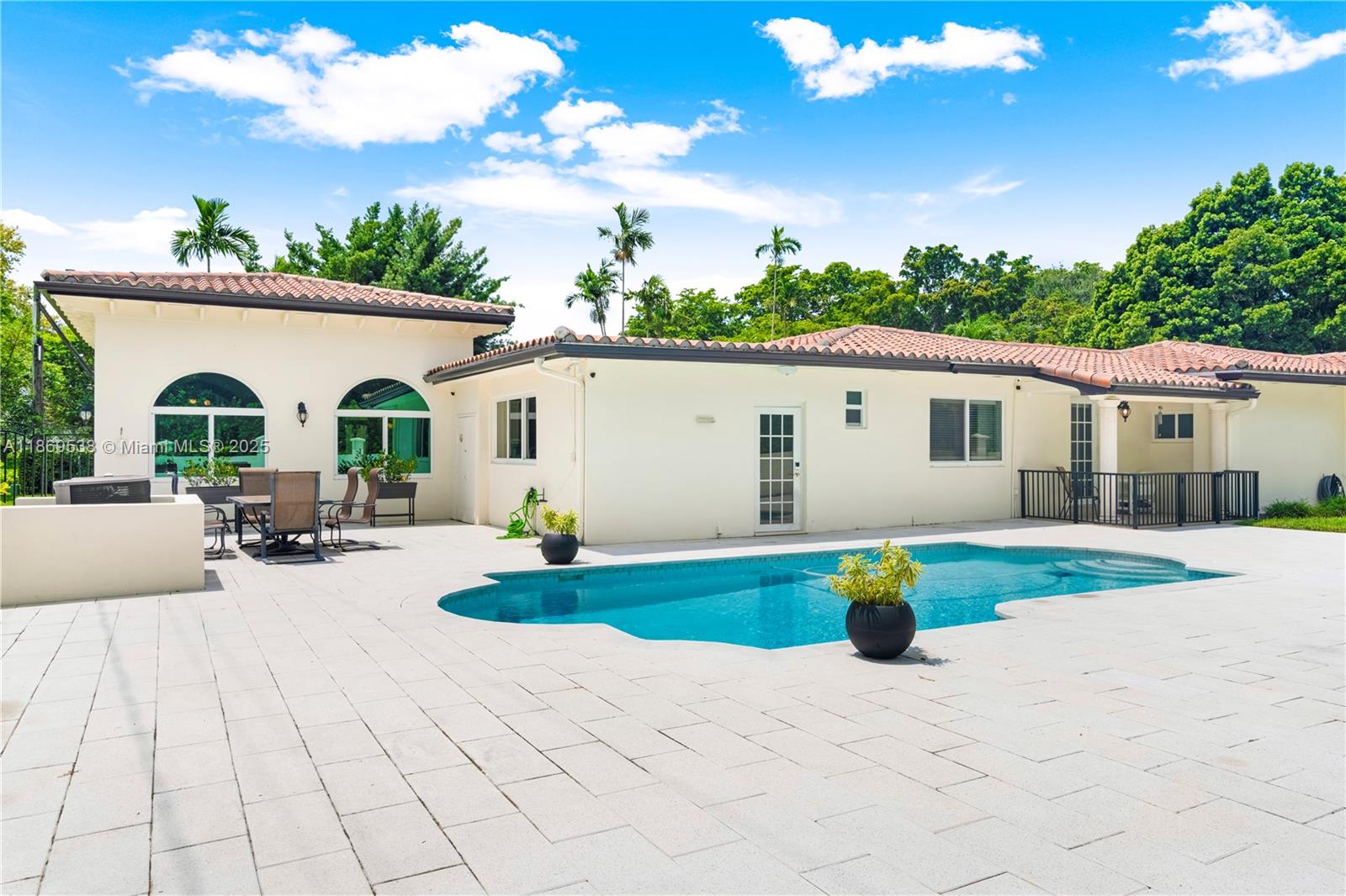 4001 Santa Maria St Coral Gables, FL 33146