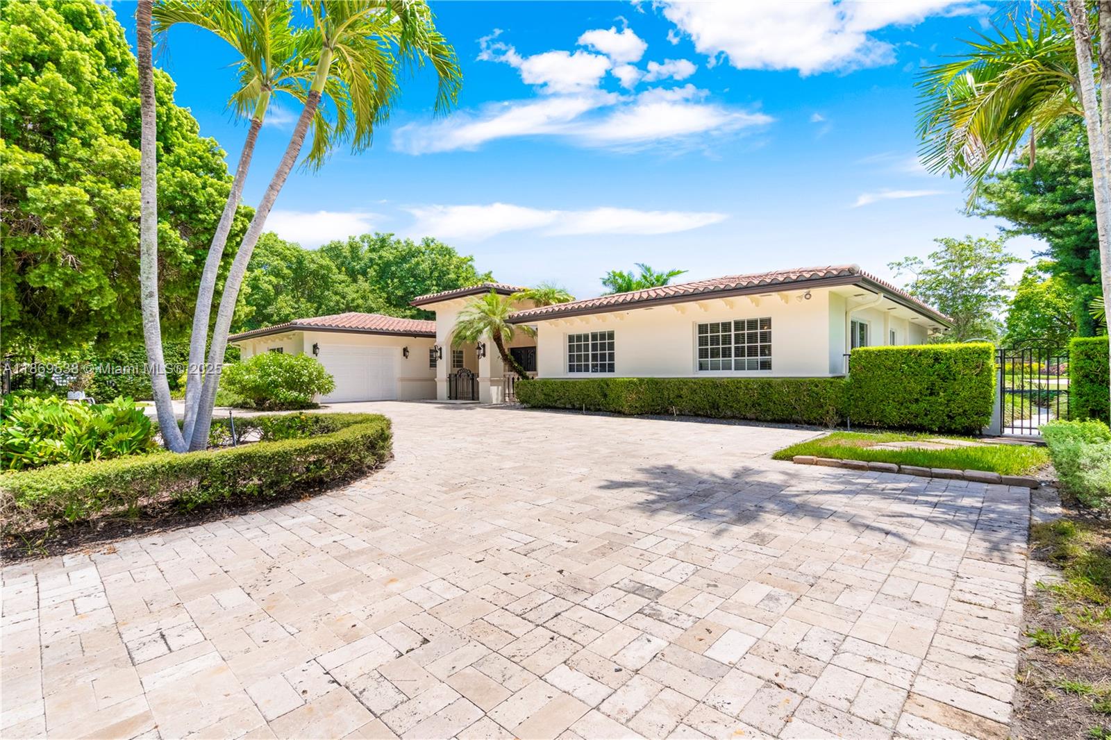 4001 Santa Maria St Coral Gables, FL 33146