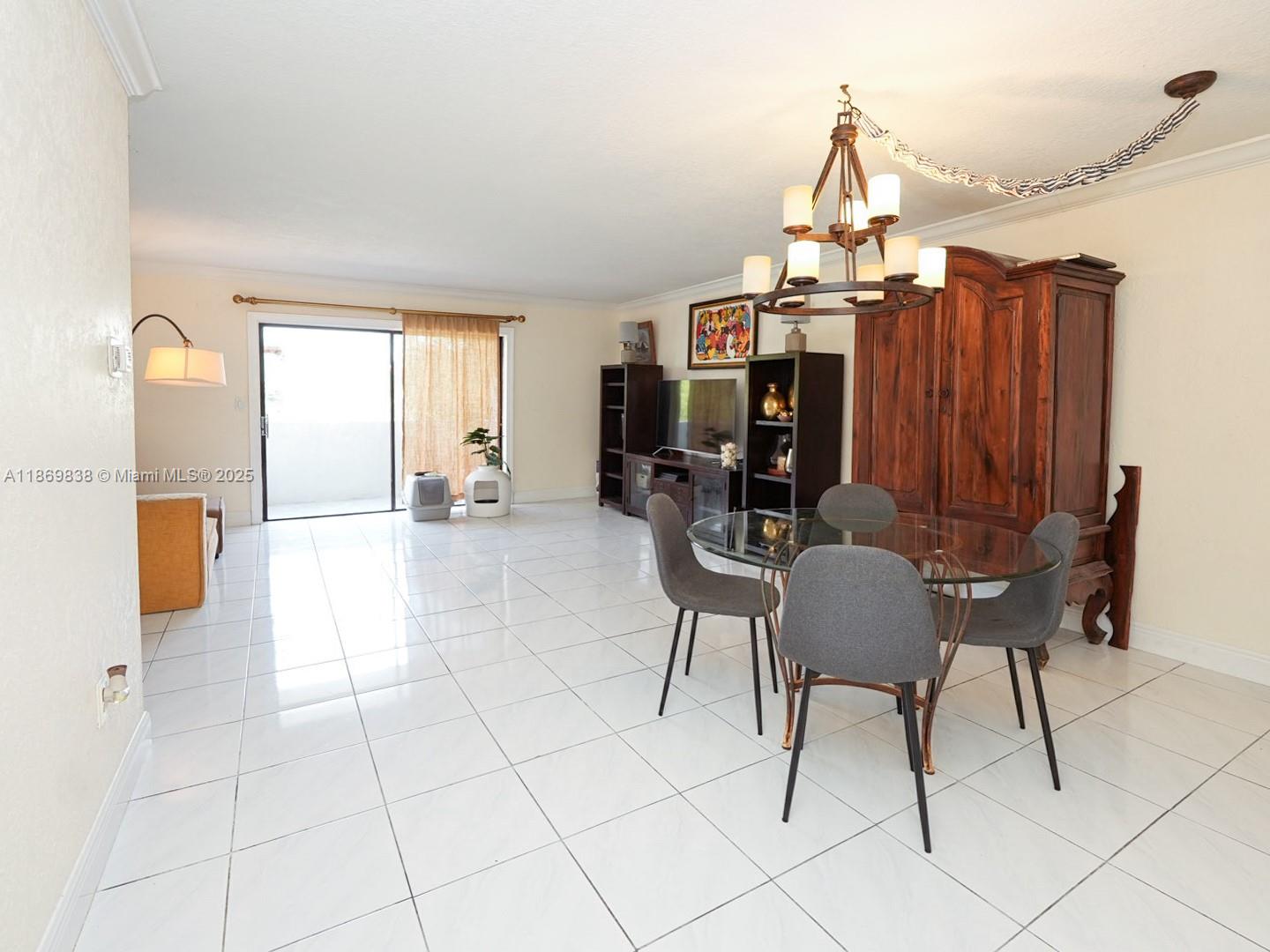 130 S Shore Dr #3C