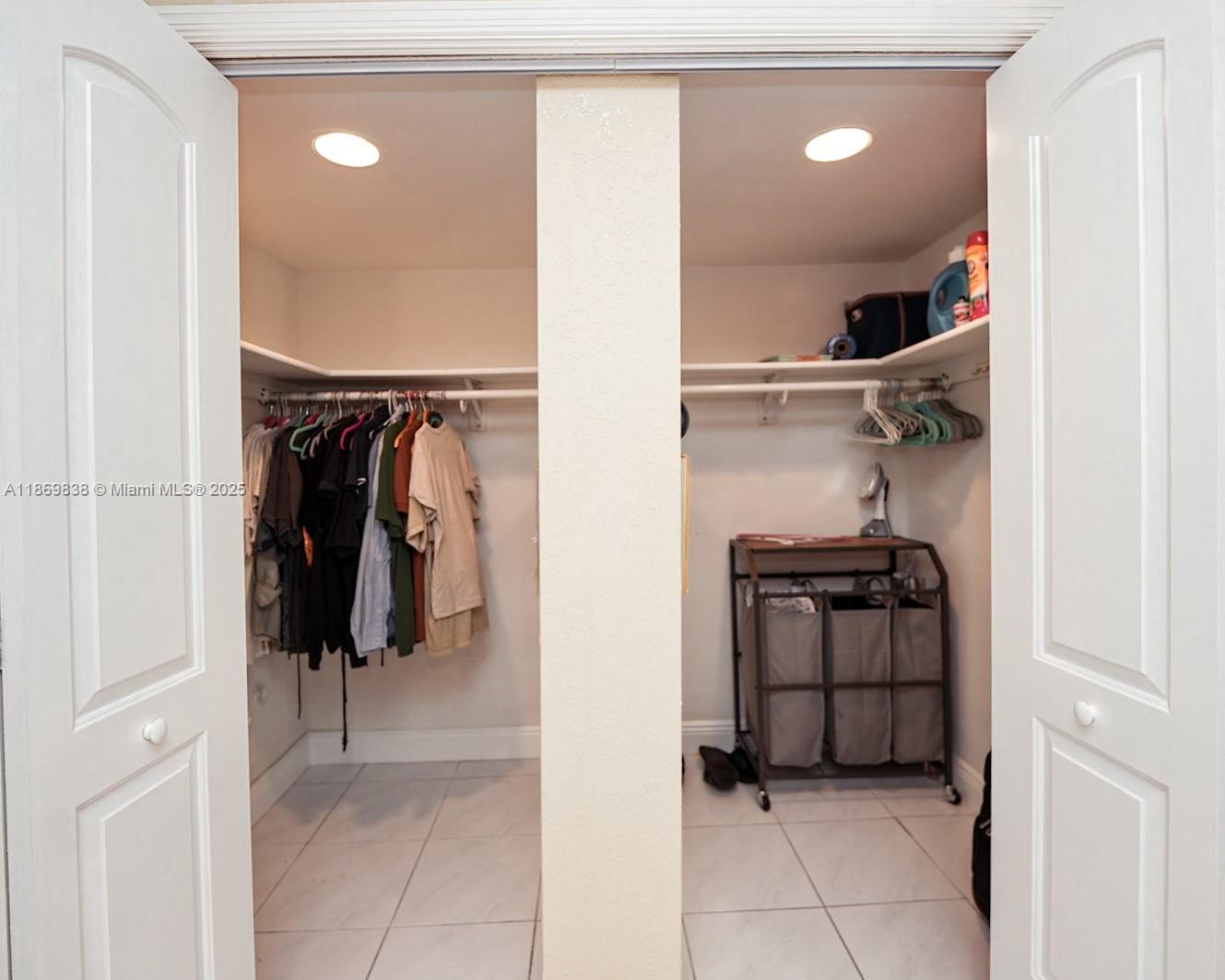 130 S Shore Dr #3C Miami Beach, FL 33141