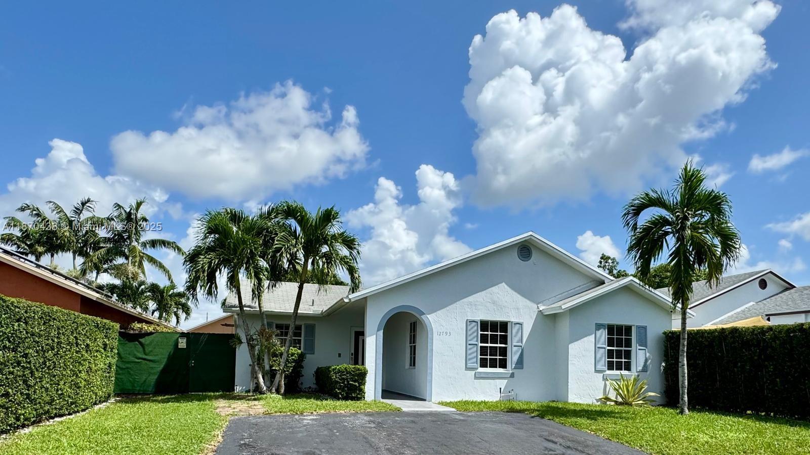 12793 SW 250th Ter