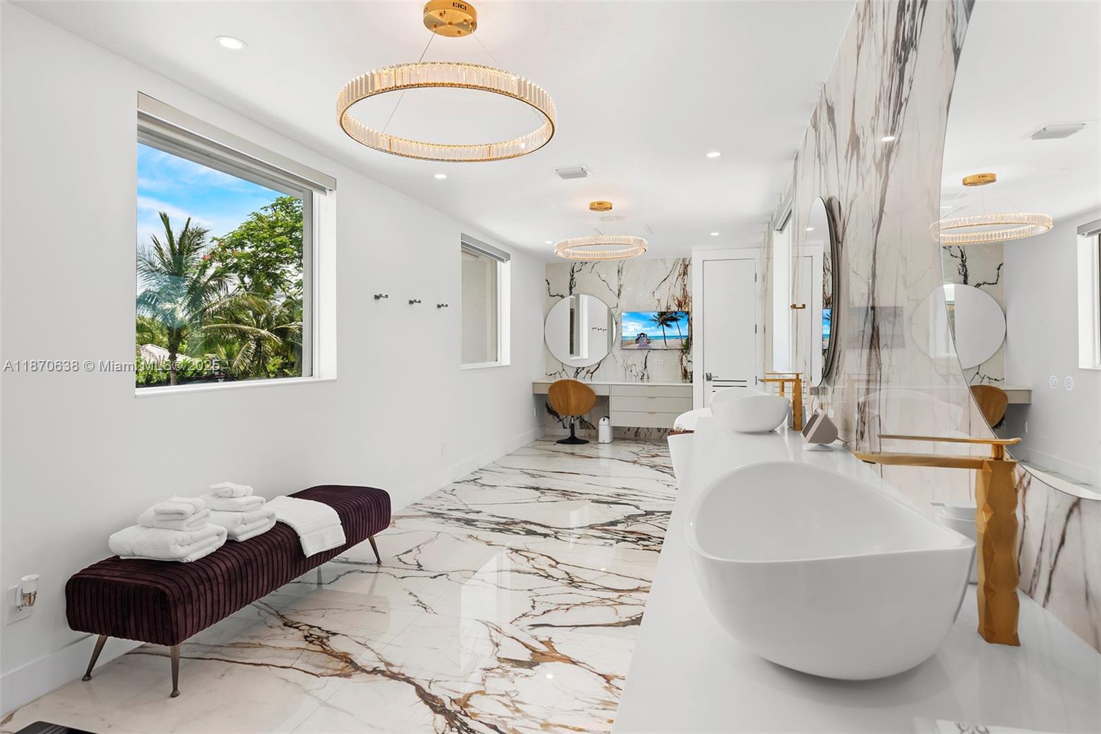 13600 SW 67th Ave Palmetto Bay, FL 33158