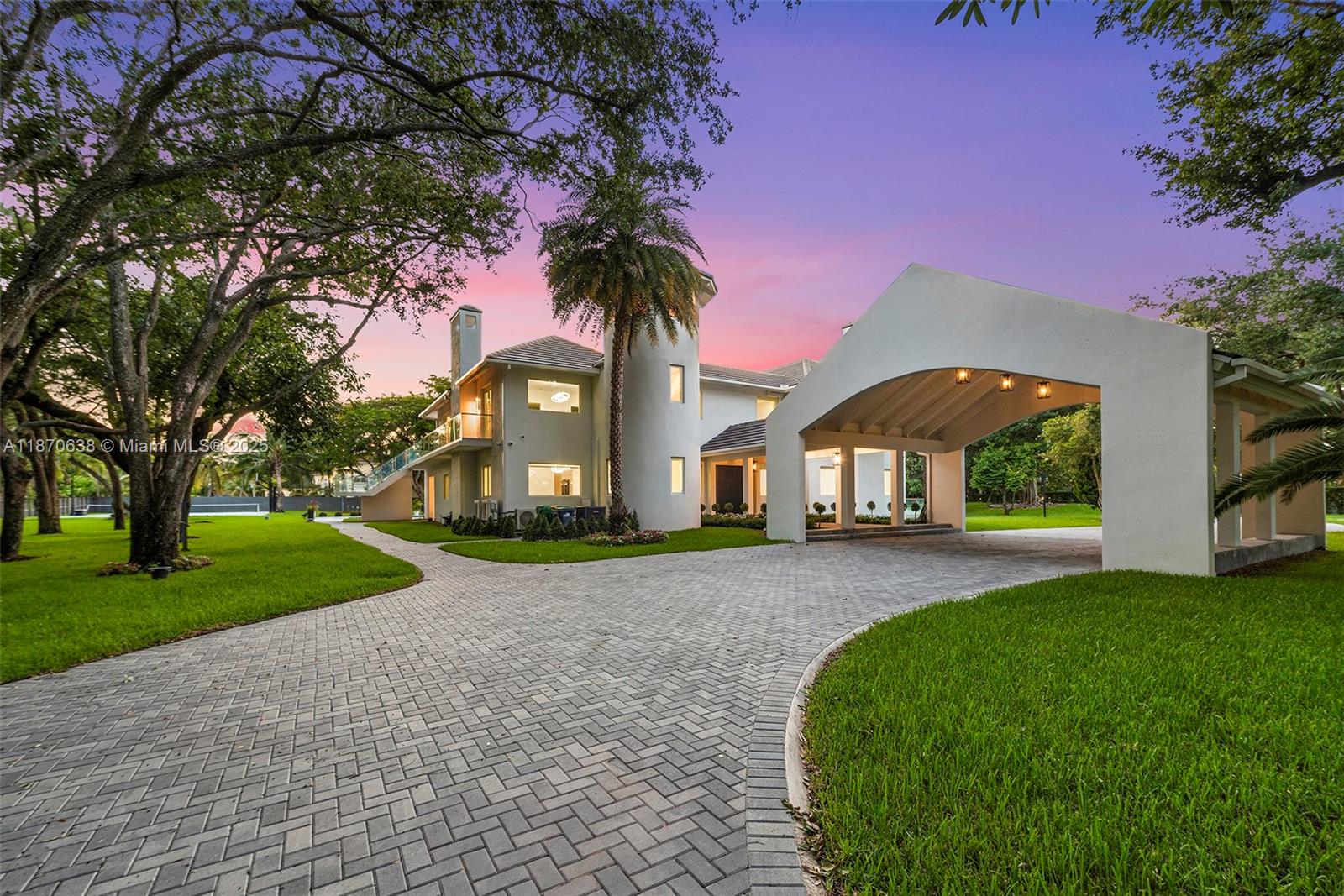 13600 SW 67th Ave Palmetto Bay, FL 33158