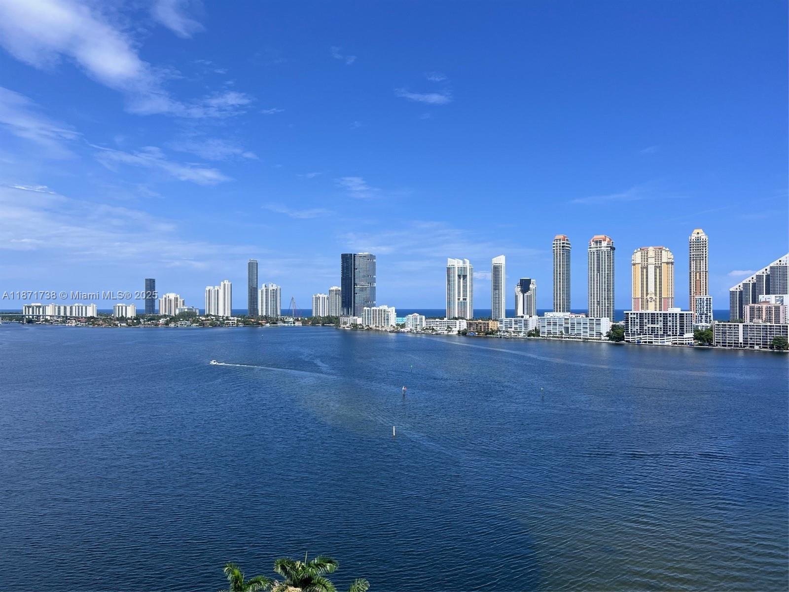 2600 Island Blvd #1503