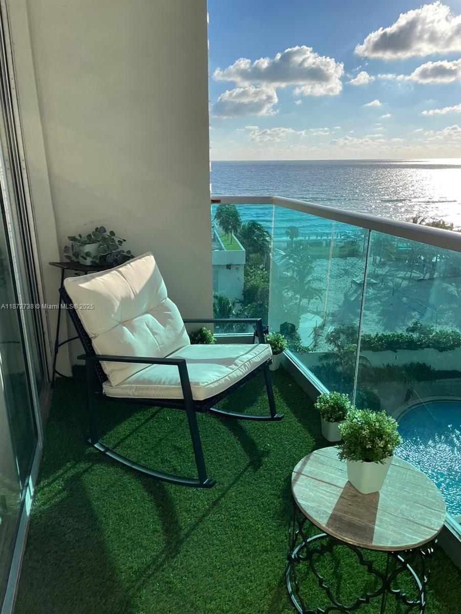 4001 S Ocean Dr #7L