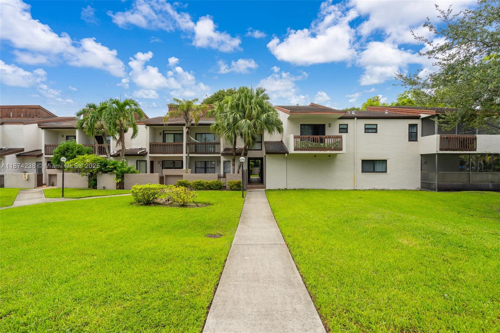 10190 NW 41st St #104-9