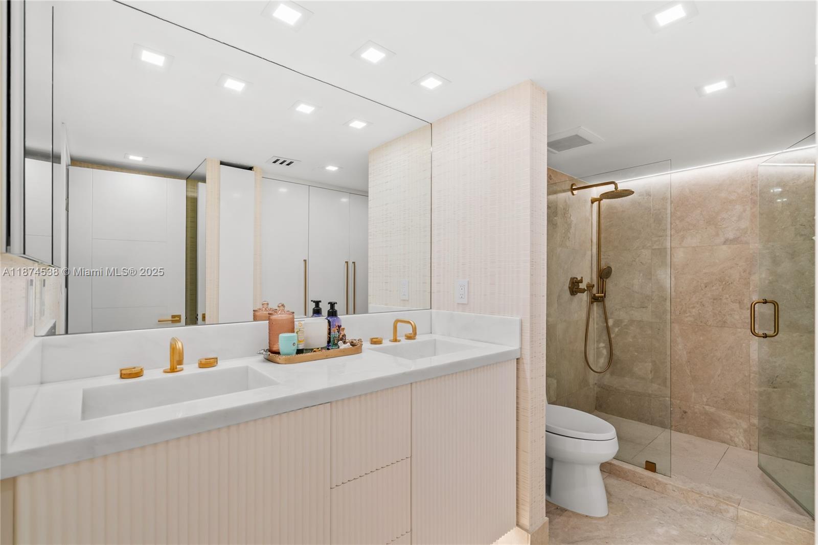 image Atlantis On Brickell Cond17